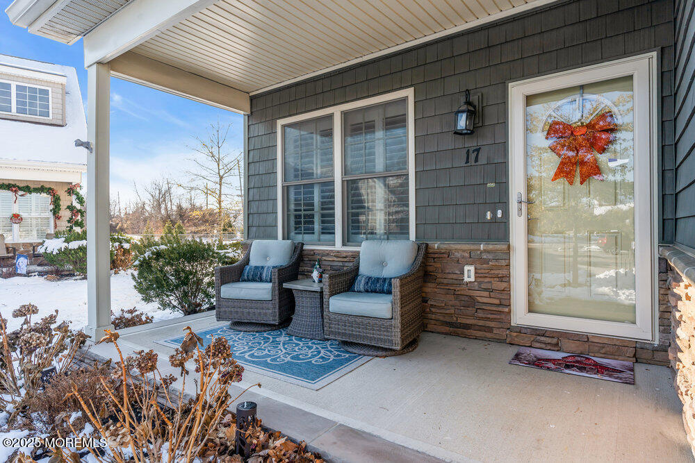 17 Green Tree Circle