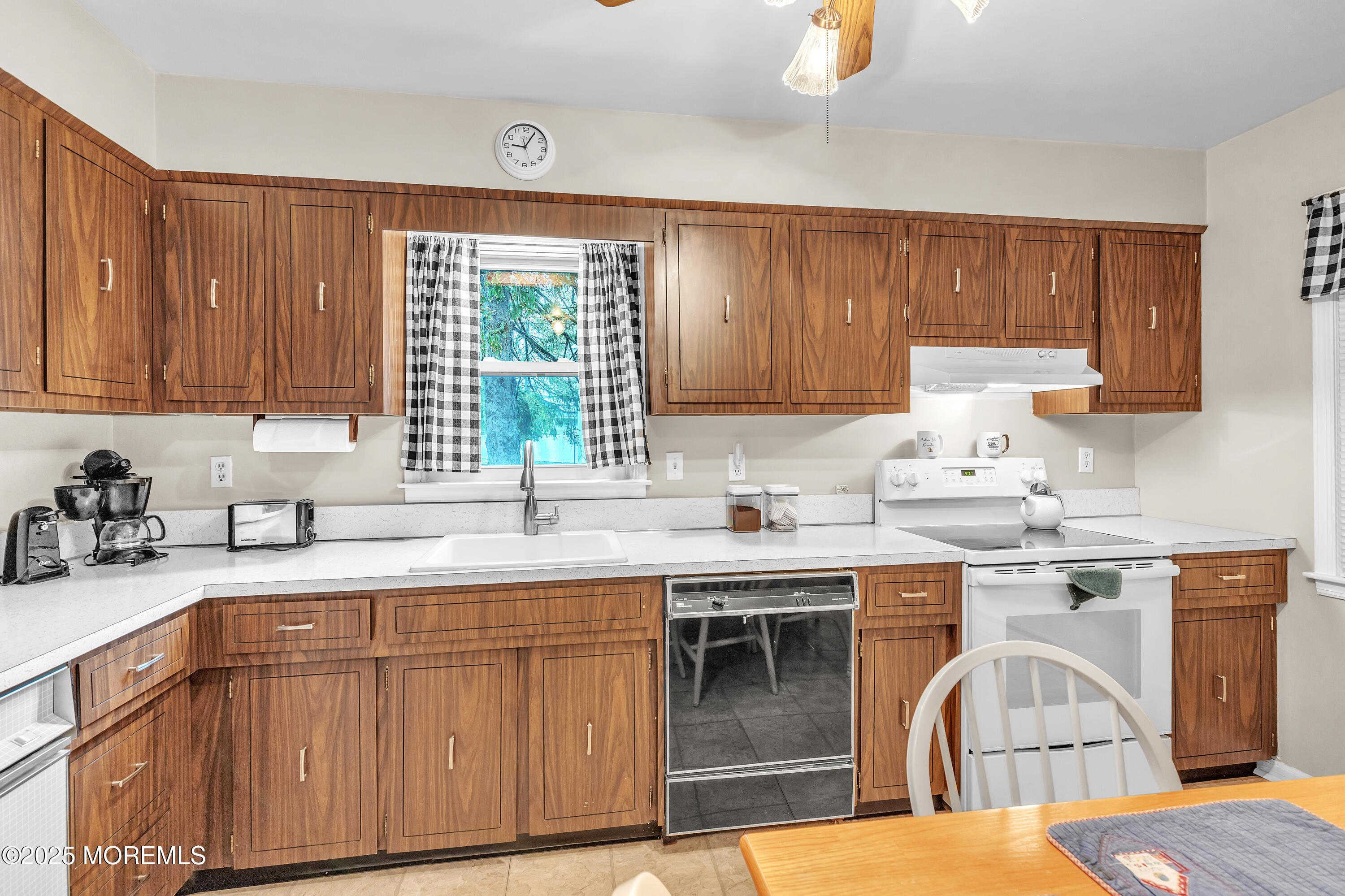 46 Dover Walk #446, Toms River, New Jersey image 6