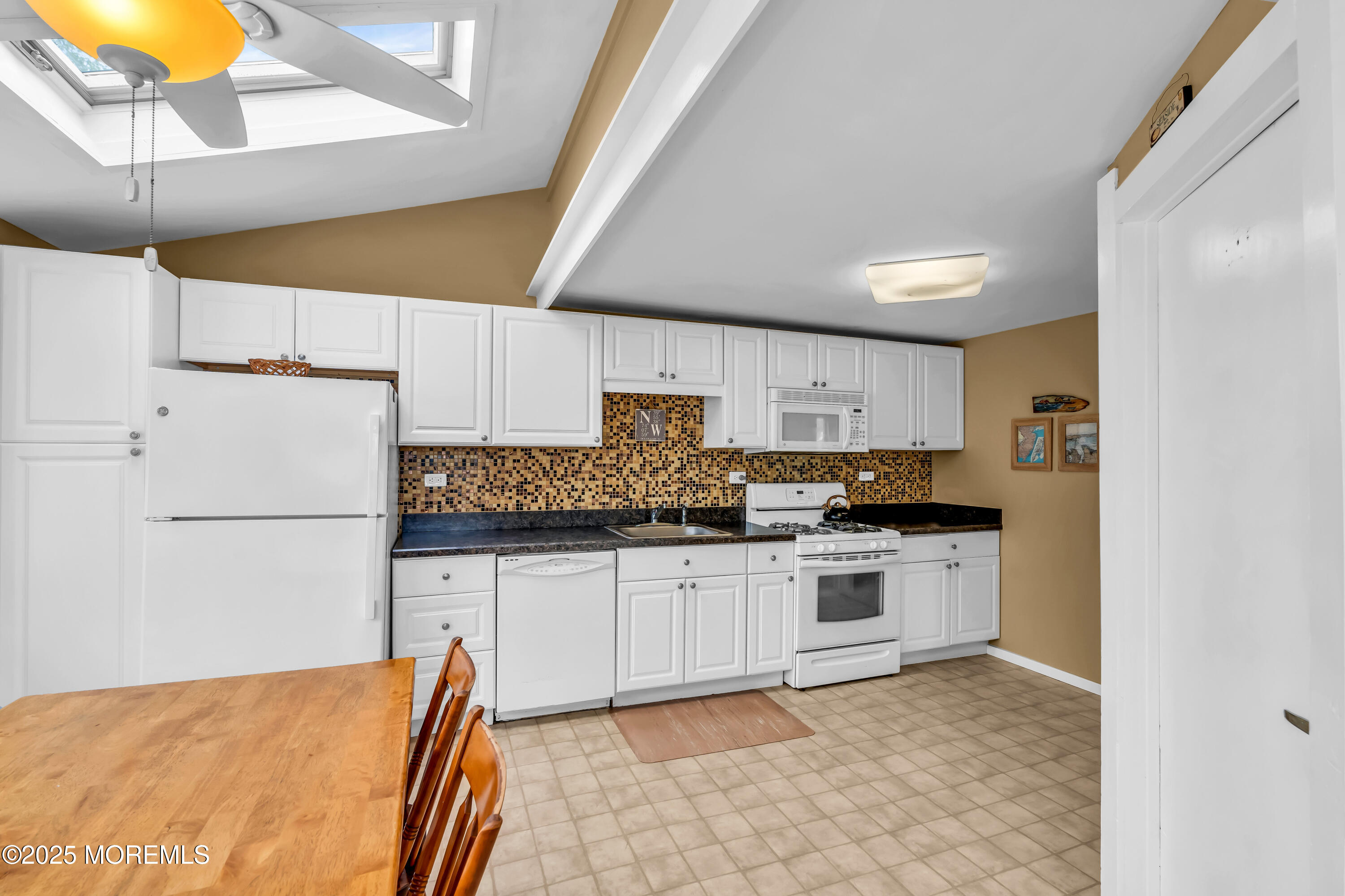 231 E Lakewood Avenue, Ocean Gate, New Jersey image 16