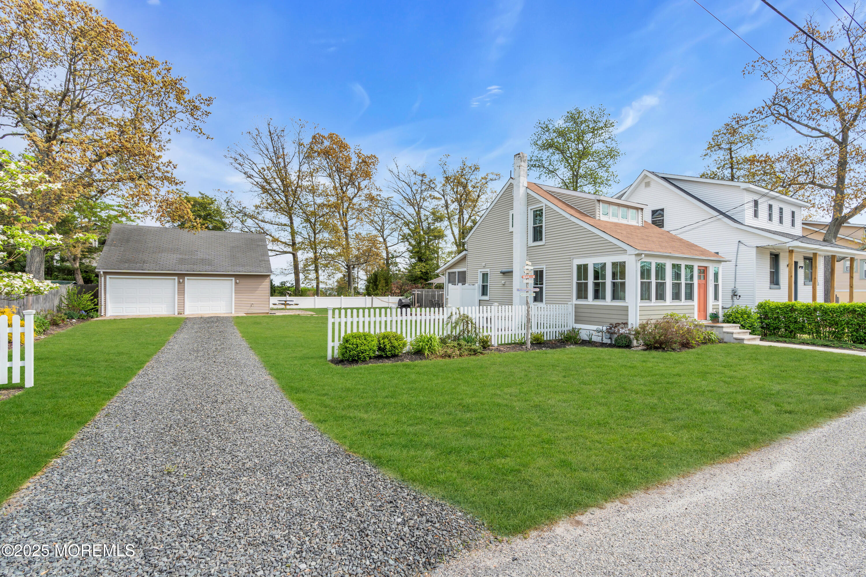 231 E Lakewood Avenue, Ocean Gate, New Jersey image 2