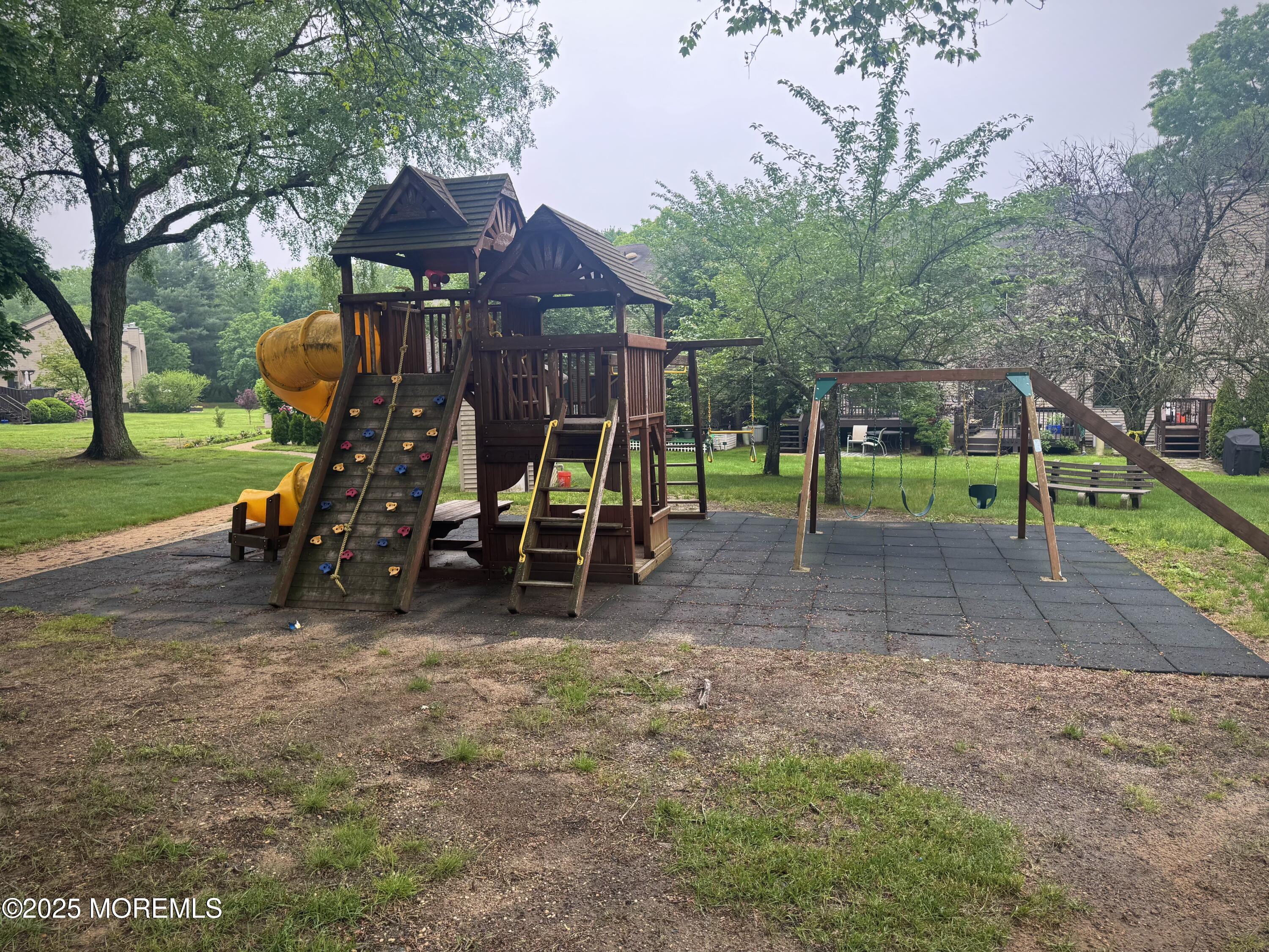 51 Malibu Court #51, Old Bridge, New Jersey image 22