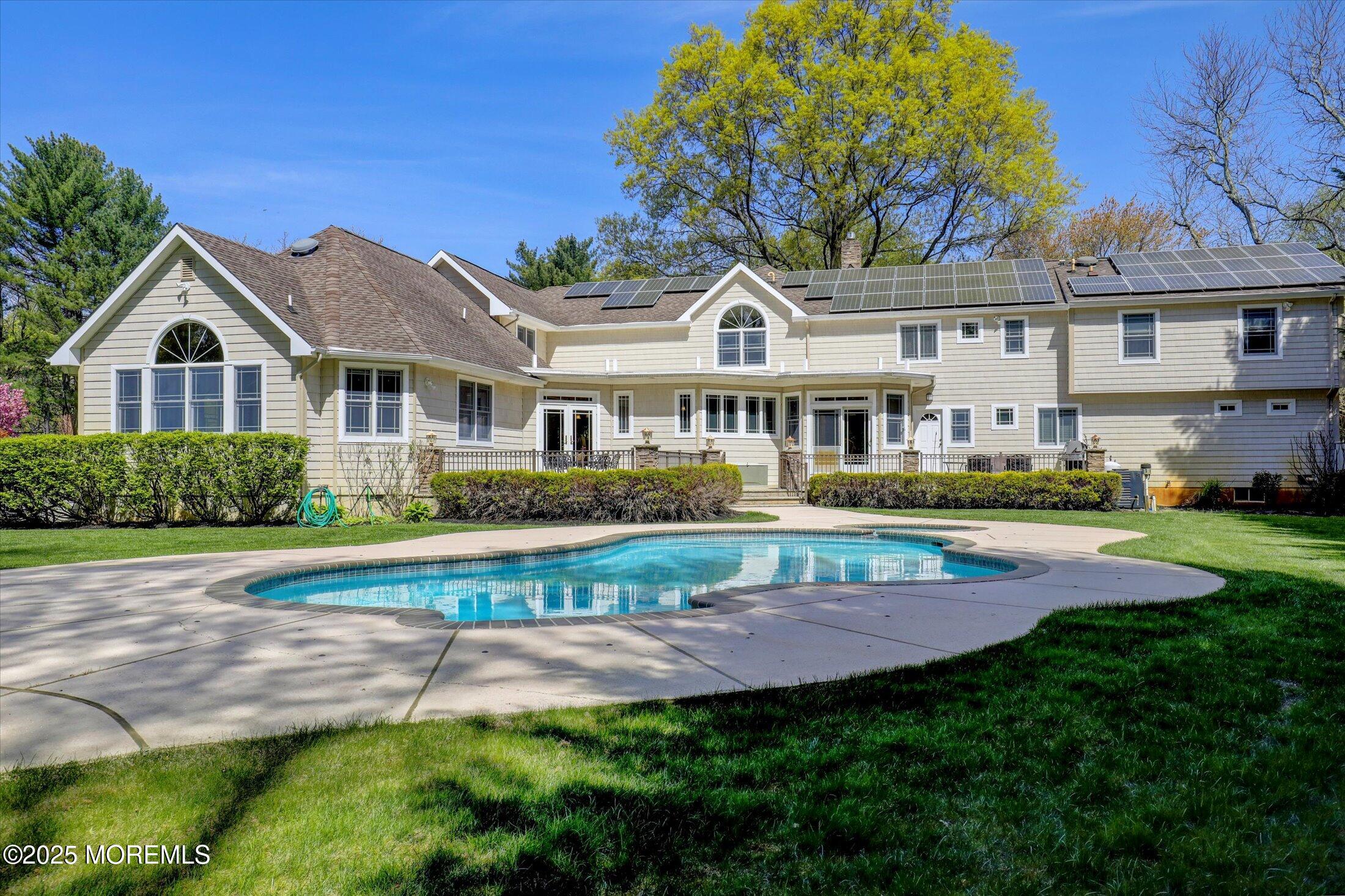 6 Tanglewood Lane, Holmdel, New Jersey image 4