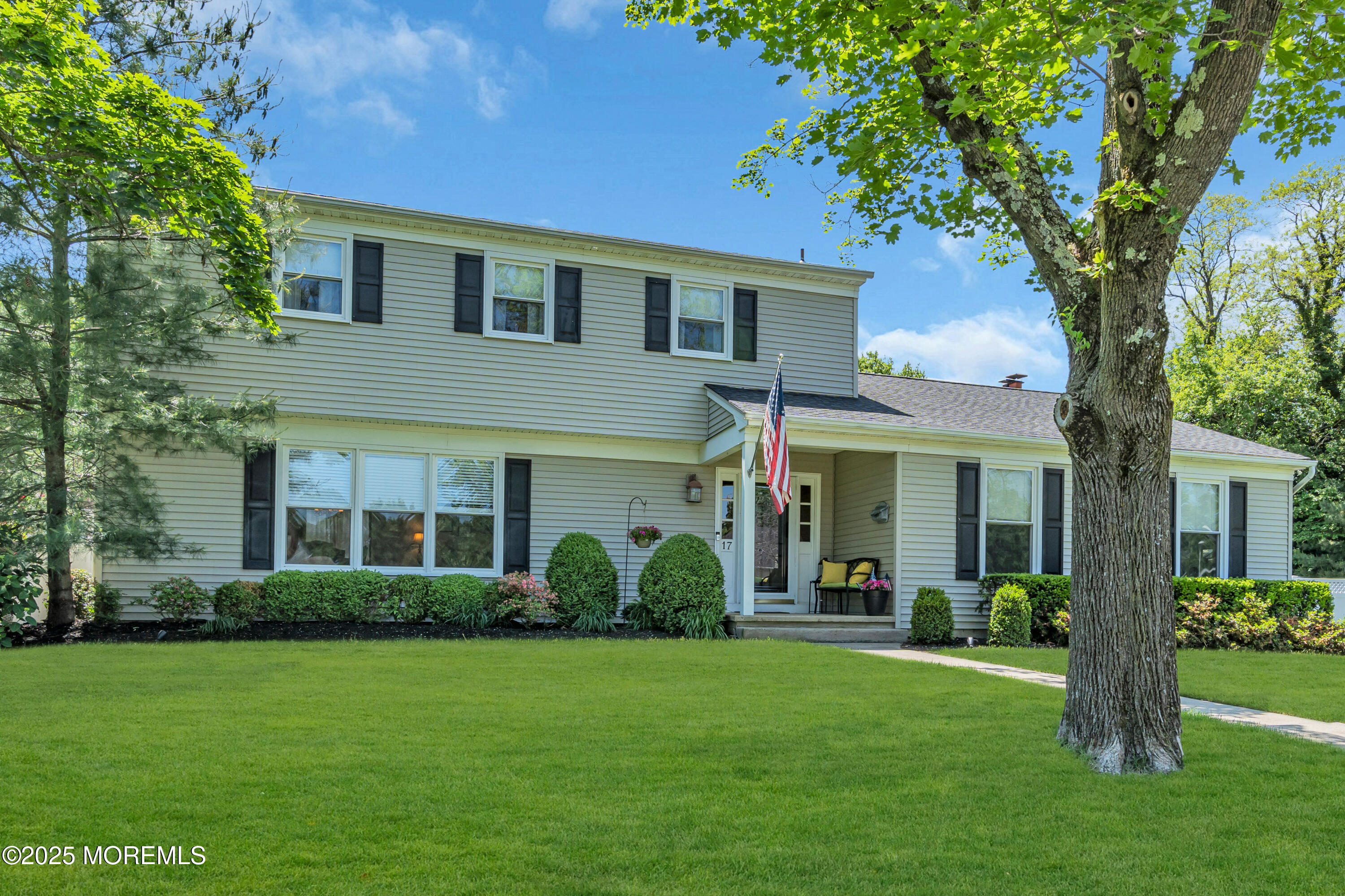 17 Acorn Drive