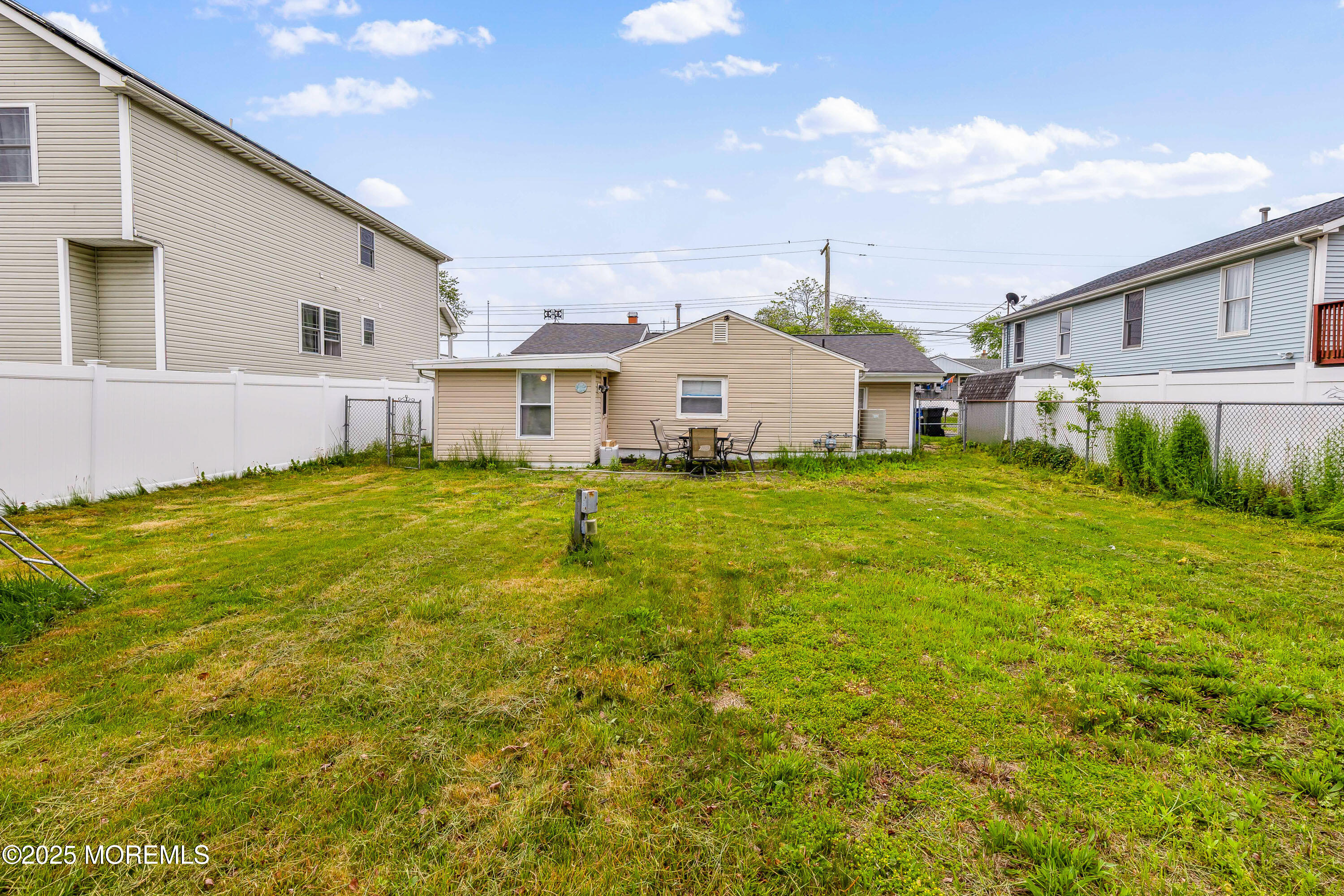560 Lloyd Road, Toms River, New Jersey image 16