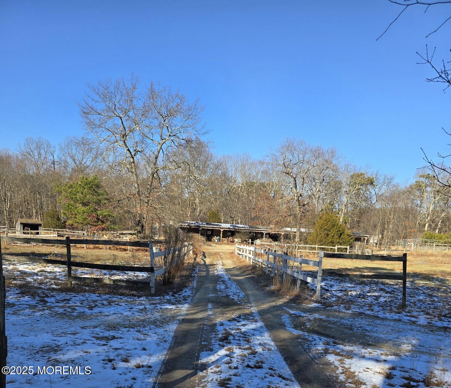 16 Hidden Pines Drive, Millstone, New Jersey image 15