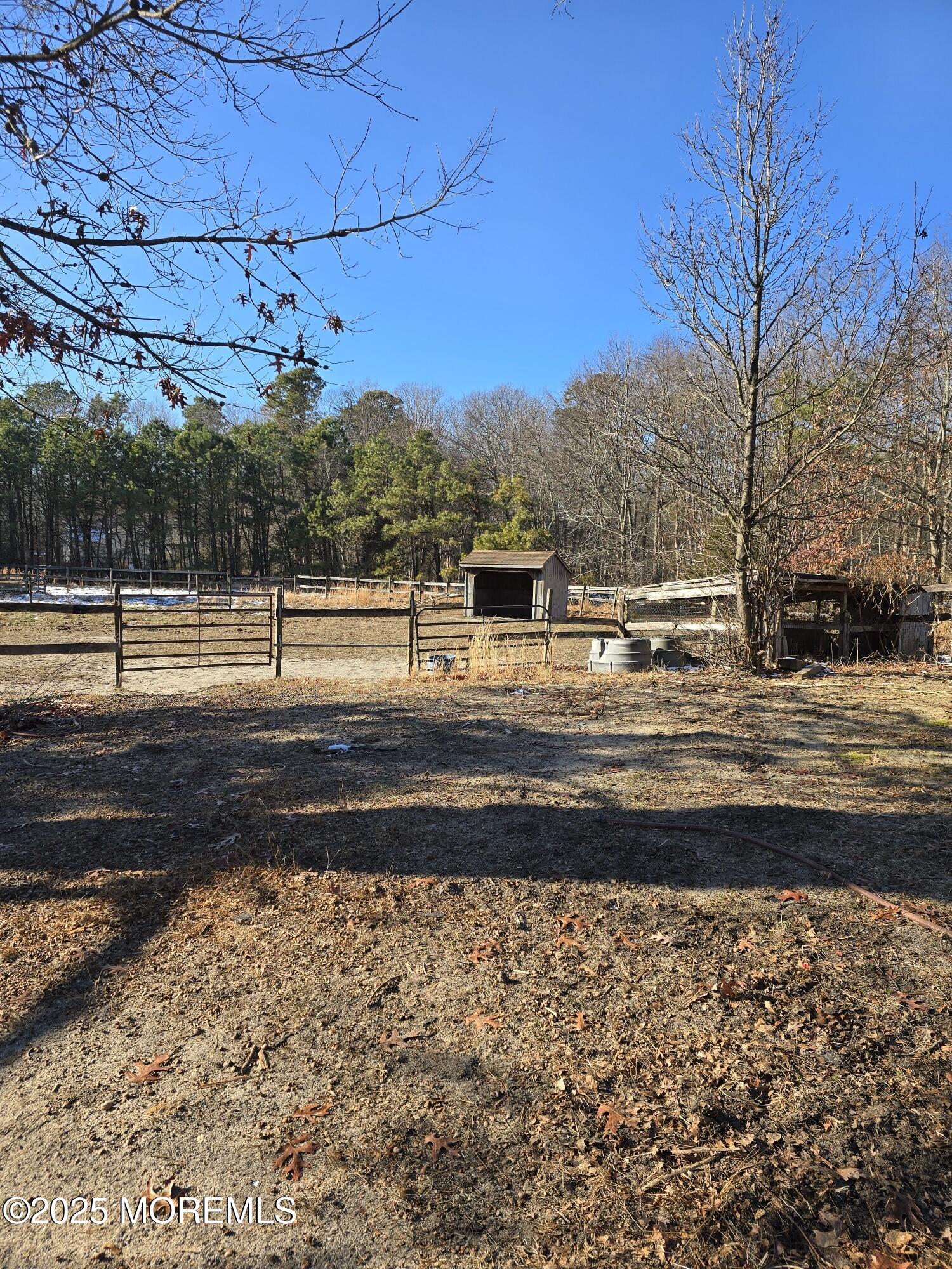 16 Hidden Pines Drive, Millstone, New Jersey image 7