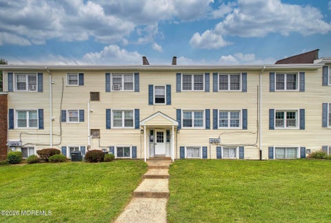 Condo For Sale - 192 Sawmill Road #B<br/> Brick, NJ 08724