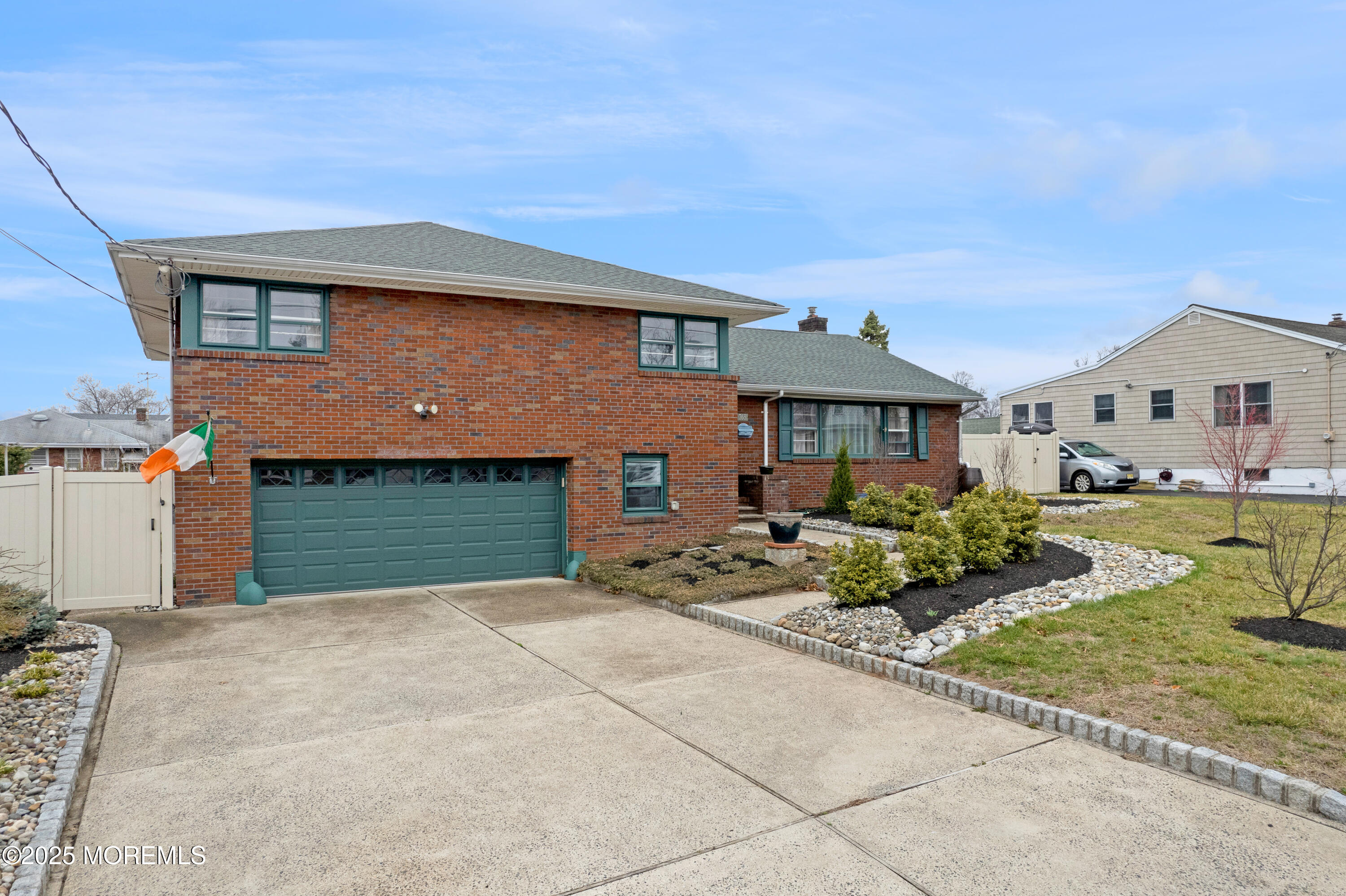 765 Harrell Avenue, Woodbridge, New Jersey image 3