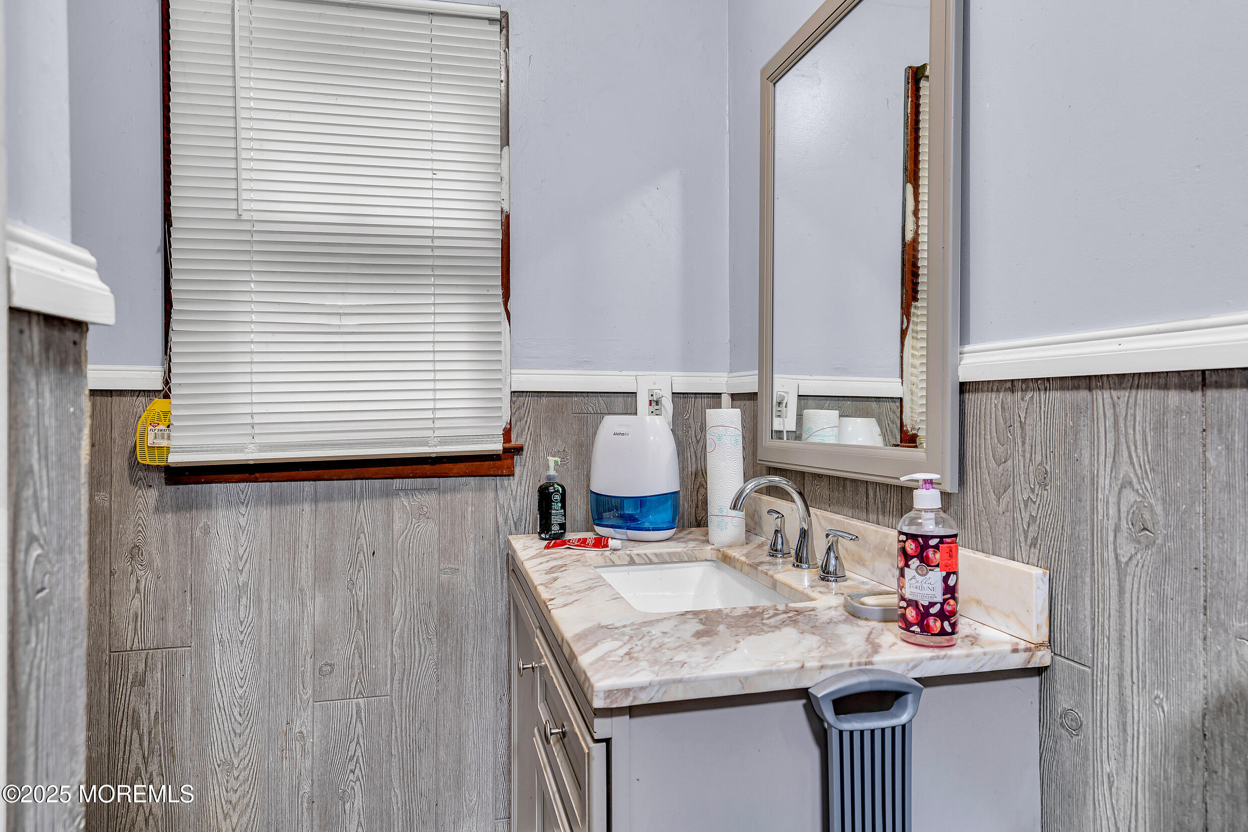 211 Long Swamp Road, New Egypt, New Jersey image 9