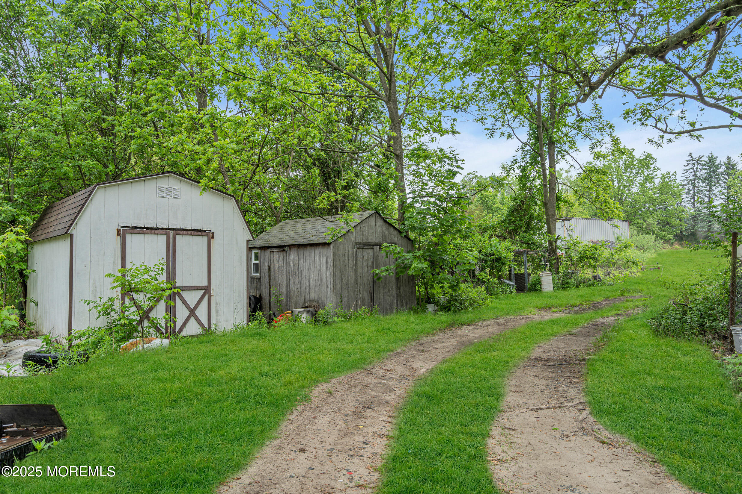 211 Long Swamp Road, New Egypt, New Jersey image 23