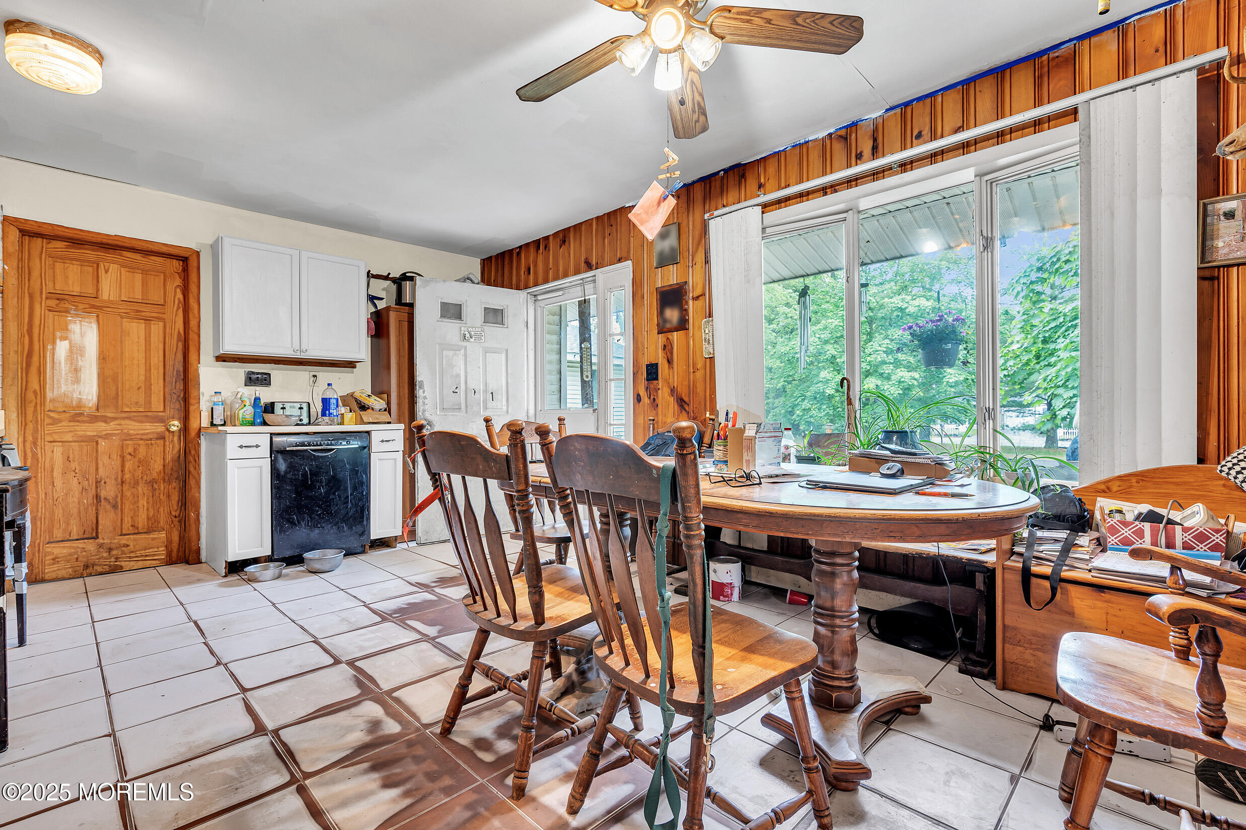 211 Long Swamp Road, New Egypt, New Jersey image 4