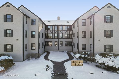 Condo For Sale - 17 Leroy Place #1A<br/> Red Bank, NJ 07701