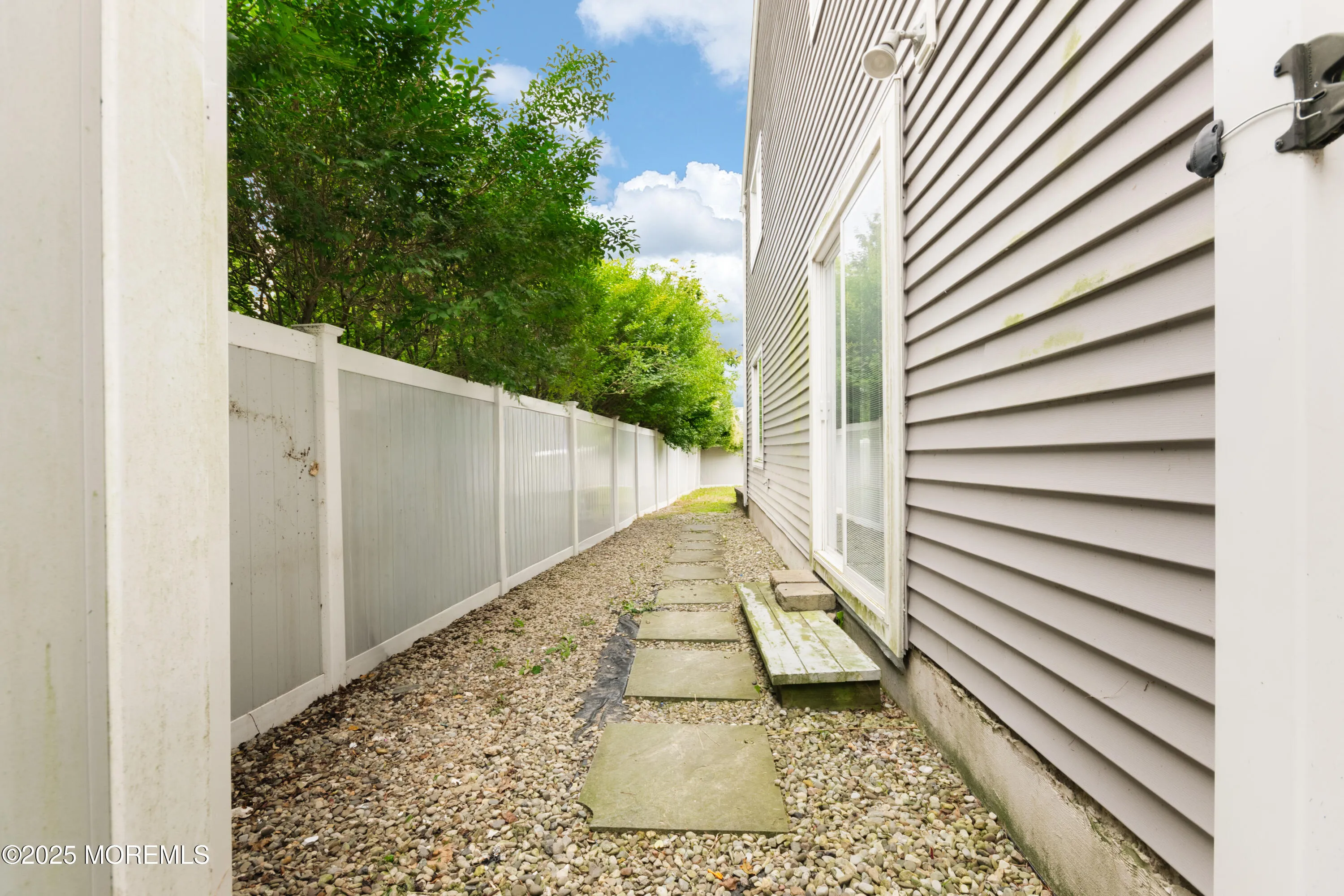 Long Branch, New Jersey 07740, United States, 2 Bedrooms Bedrooms, ,3 BathroomsBathrooms,Residential,Active,215668