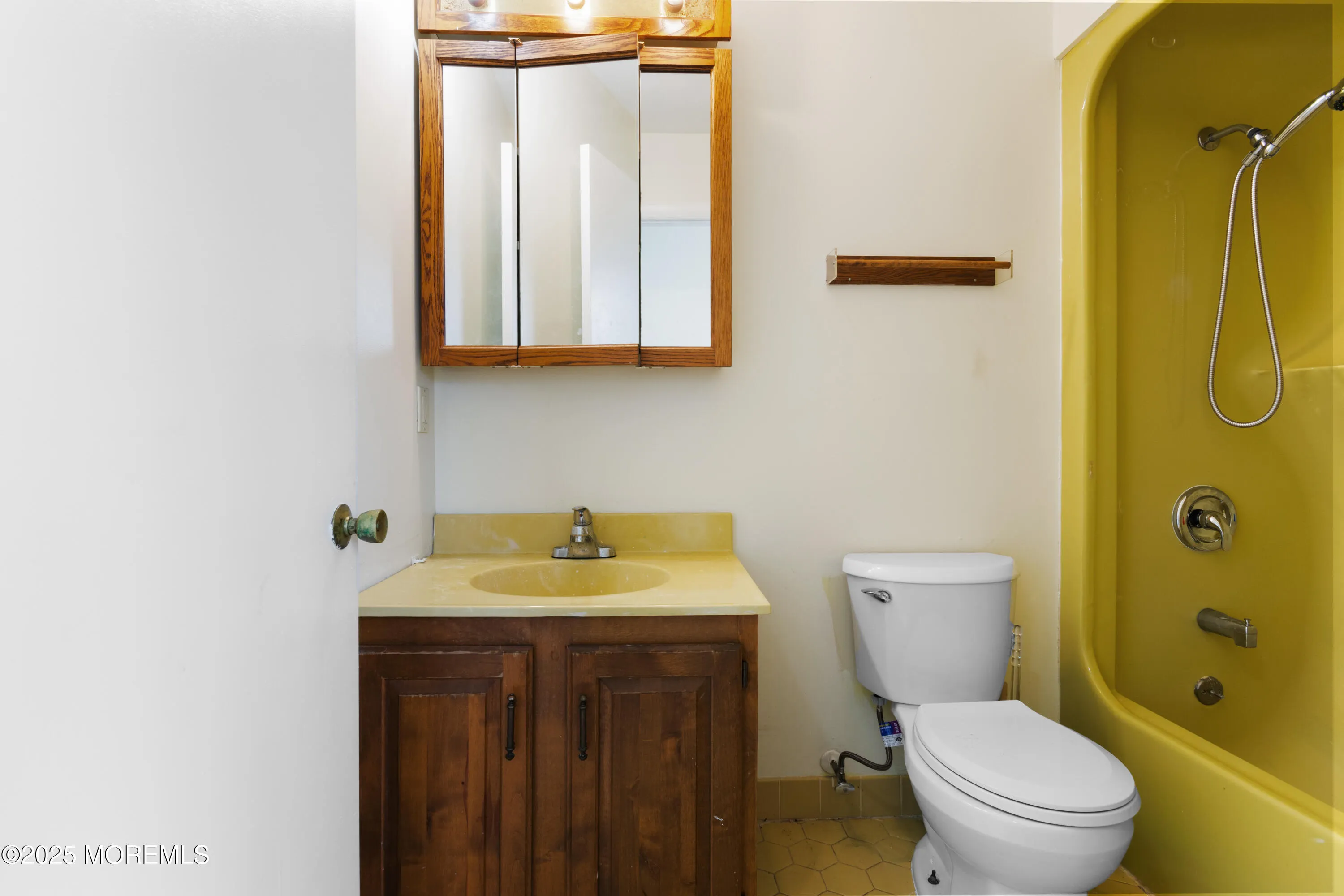 Long Branch, New Jersey 07740, United States, 2 Bedrooms Bedrooms, ,3 BathroomsBathrooms,Residential,Active,215668