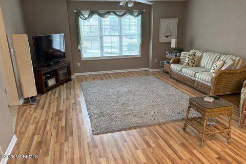 Townhouse For Rent - 1615 Boulevard<br/> Seaside Park, NJ 08752
