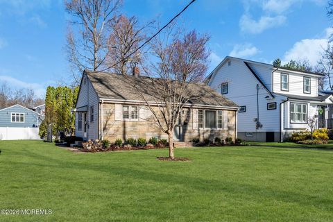 Homes For Sale - 47 Johnson Avenue<br/> Essex County, West Caldwell, NJ 07007