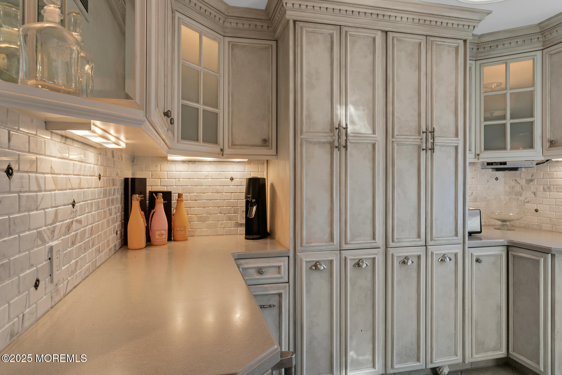 8 Woods End Road, Rumson, New Jersey image 14