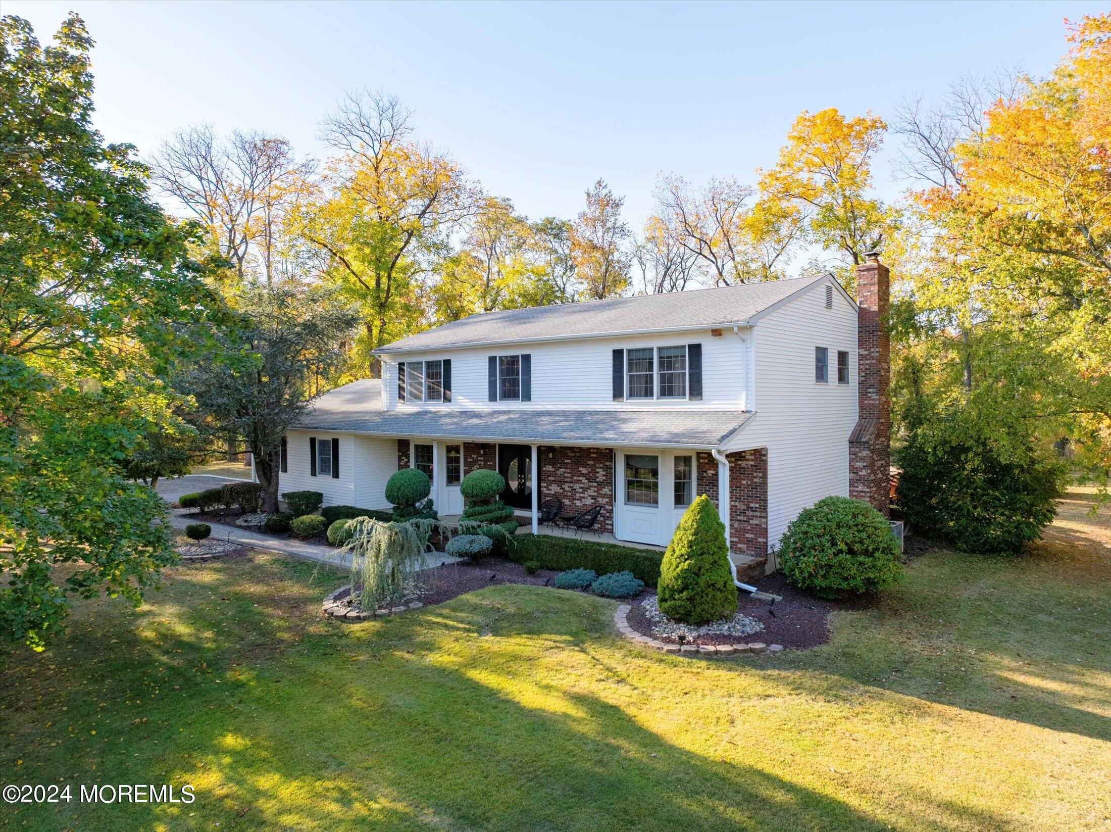 10 Holly Hill Road, Marlboro, New Jersey image 3