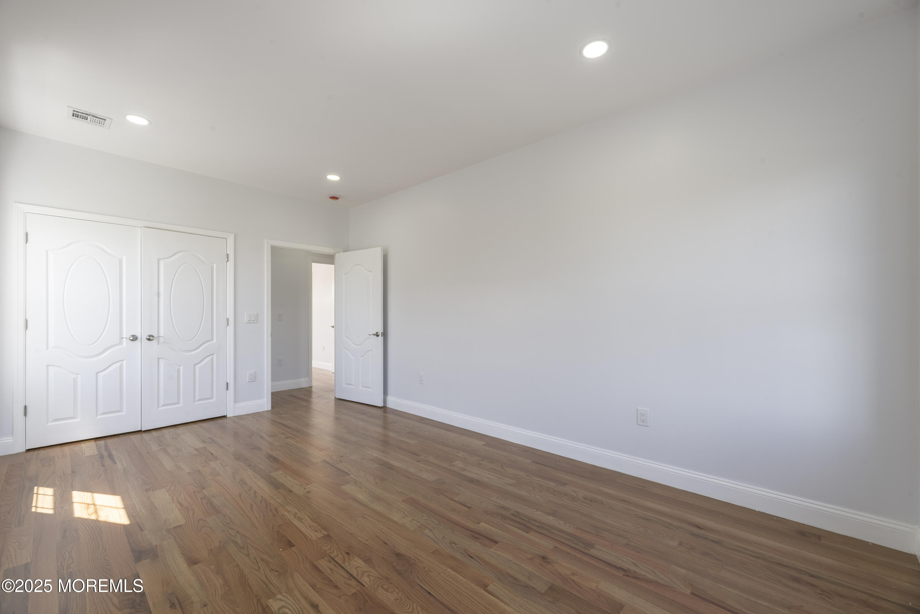 452 Raritan Boulevard, Keyport, New Jersey image 19