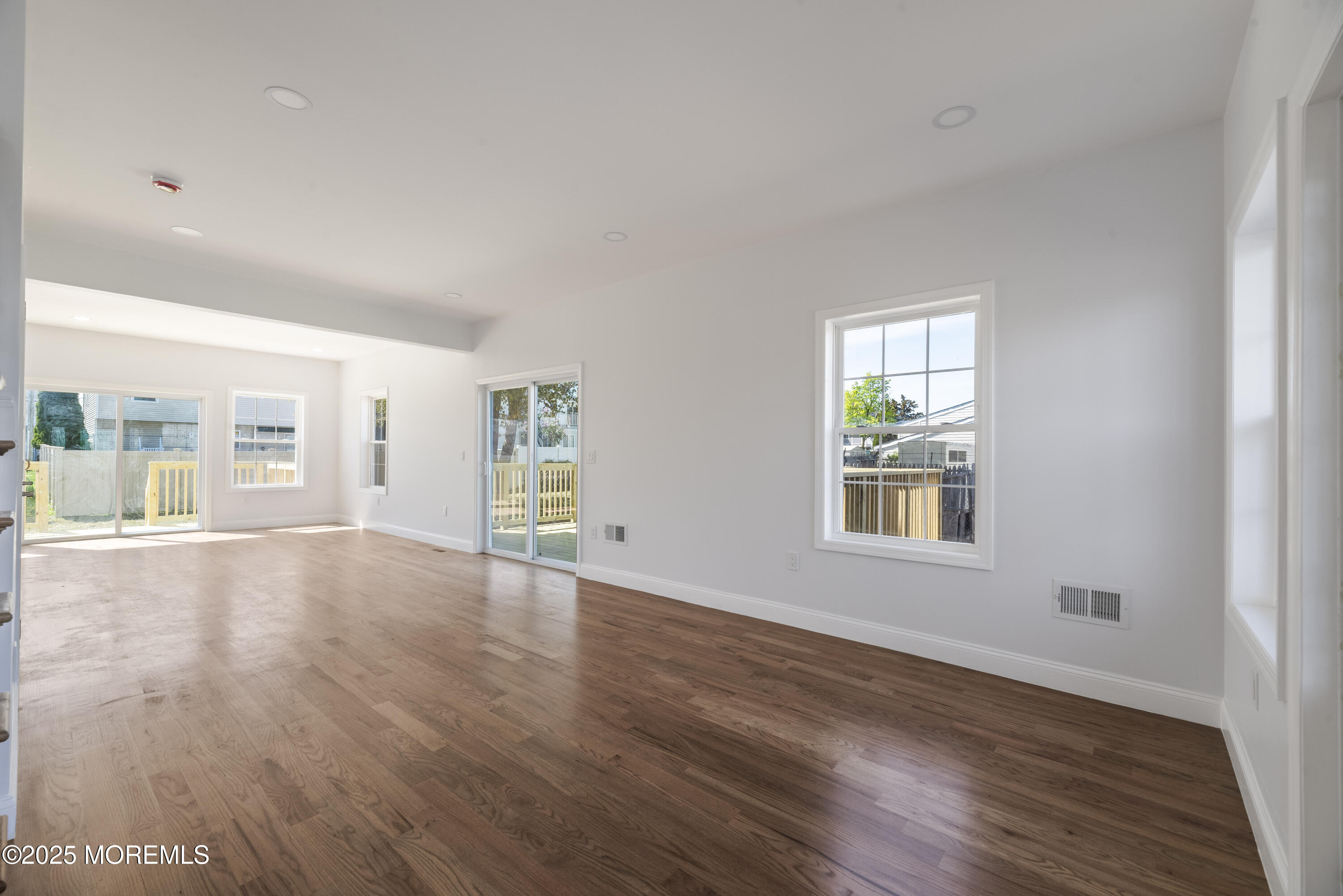 452 Raritan Boulevard, Keyport, New Jersey image 21