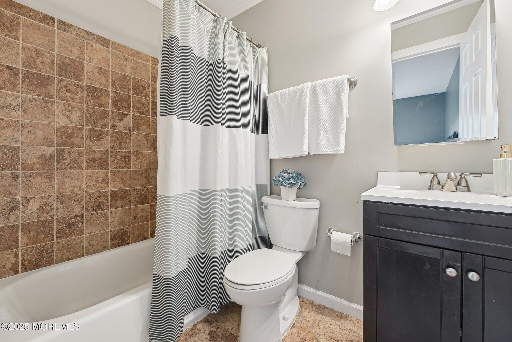 288 Harvard Place, Morganville, New Jersey image 15