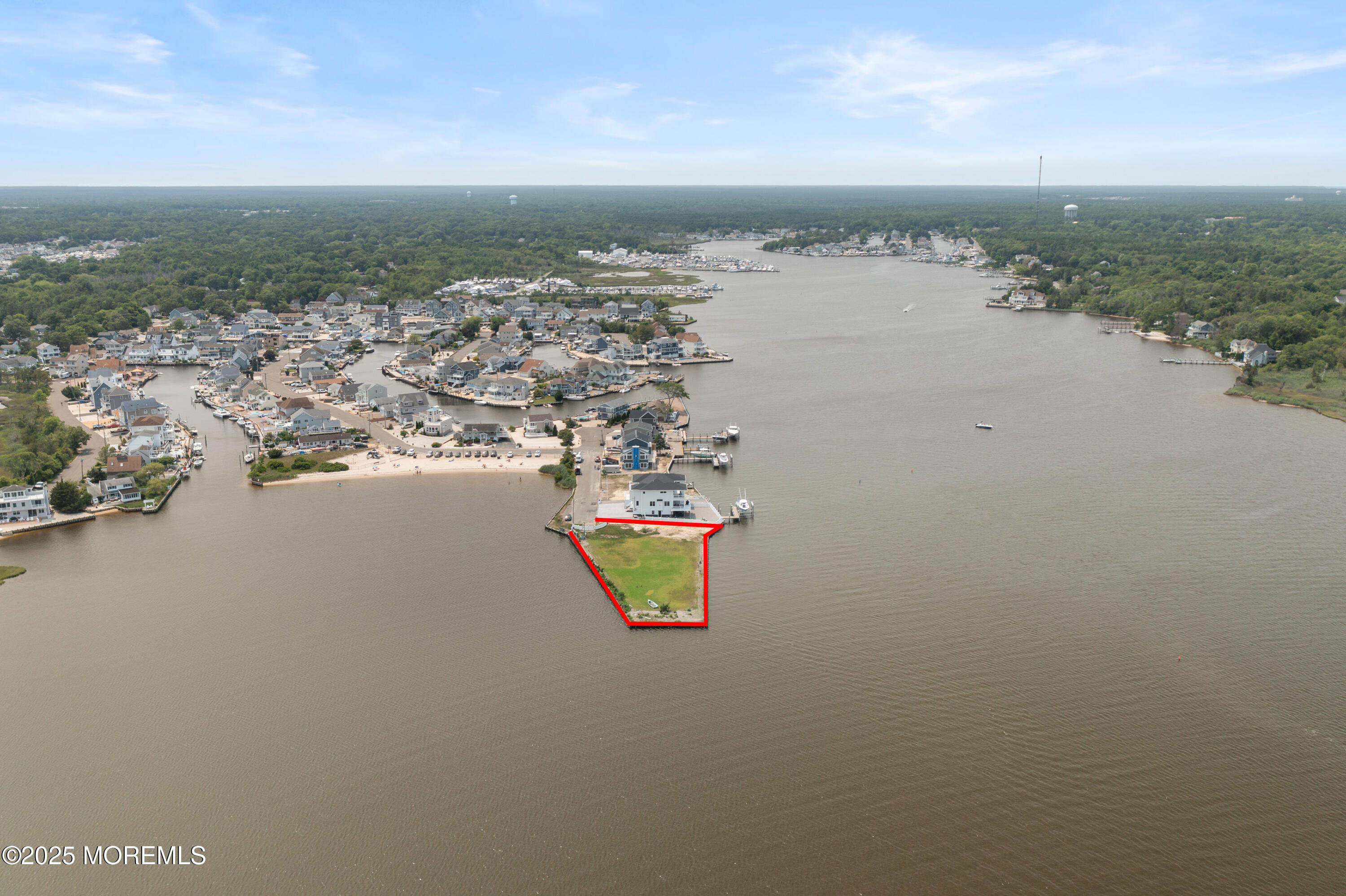 Meadowlark Drive, Lanoka Harbor, New Jersey image 8