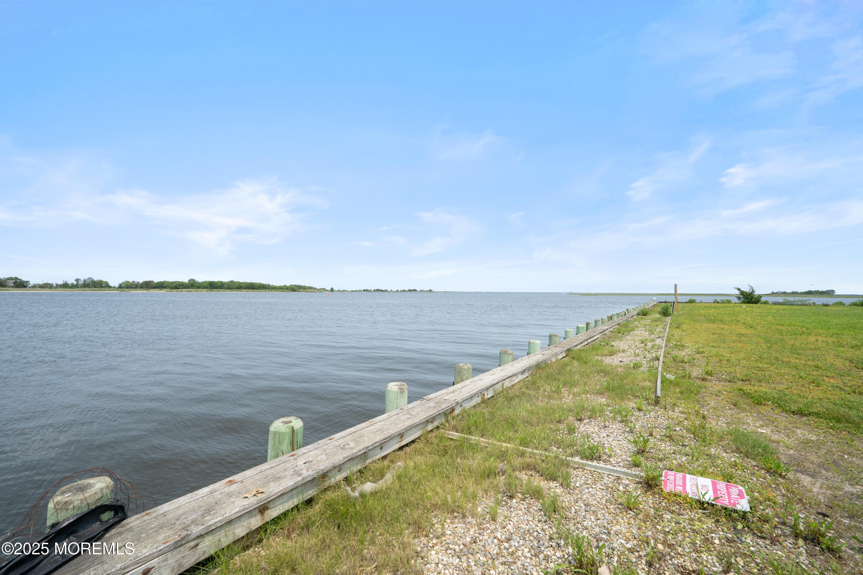 Meadowlark Drive, Lanoka Harbor, New Jersey image 12