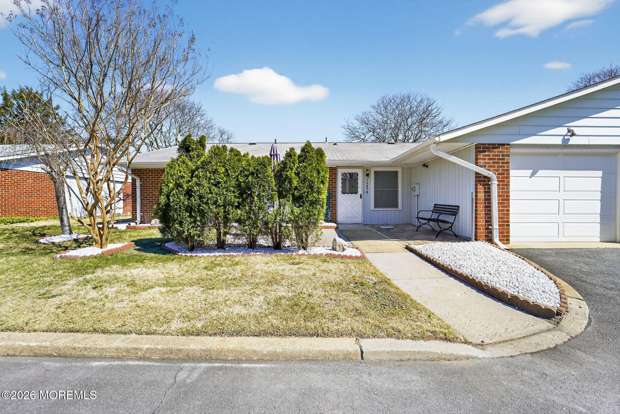 1263B Hamilton Court