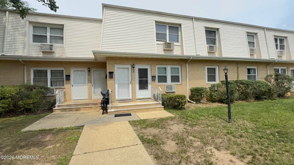 65 WHITE ST, EATONTOWN, NJ 07724 - Image 84795ed1a9e048dd5be25b132f6283f2/1506889892
