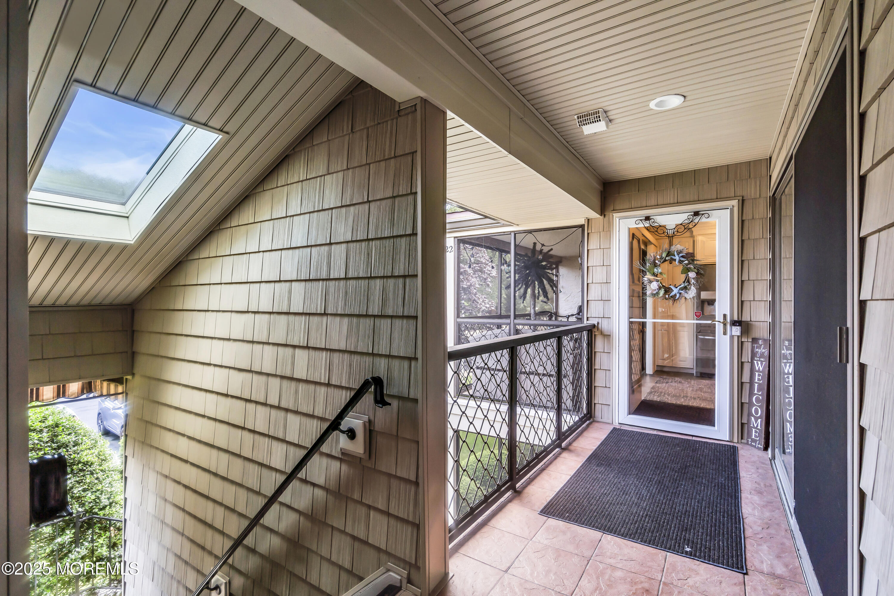 1501 Hulse Road 22