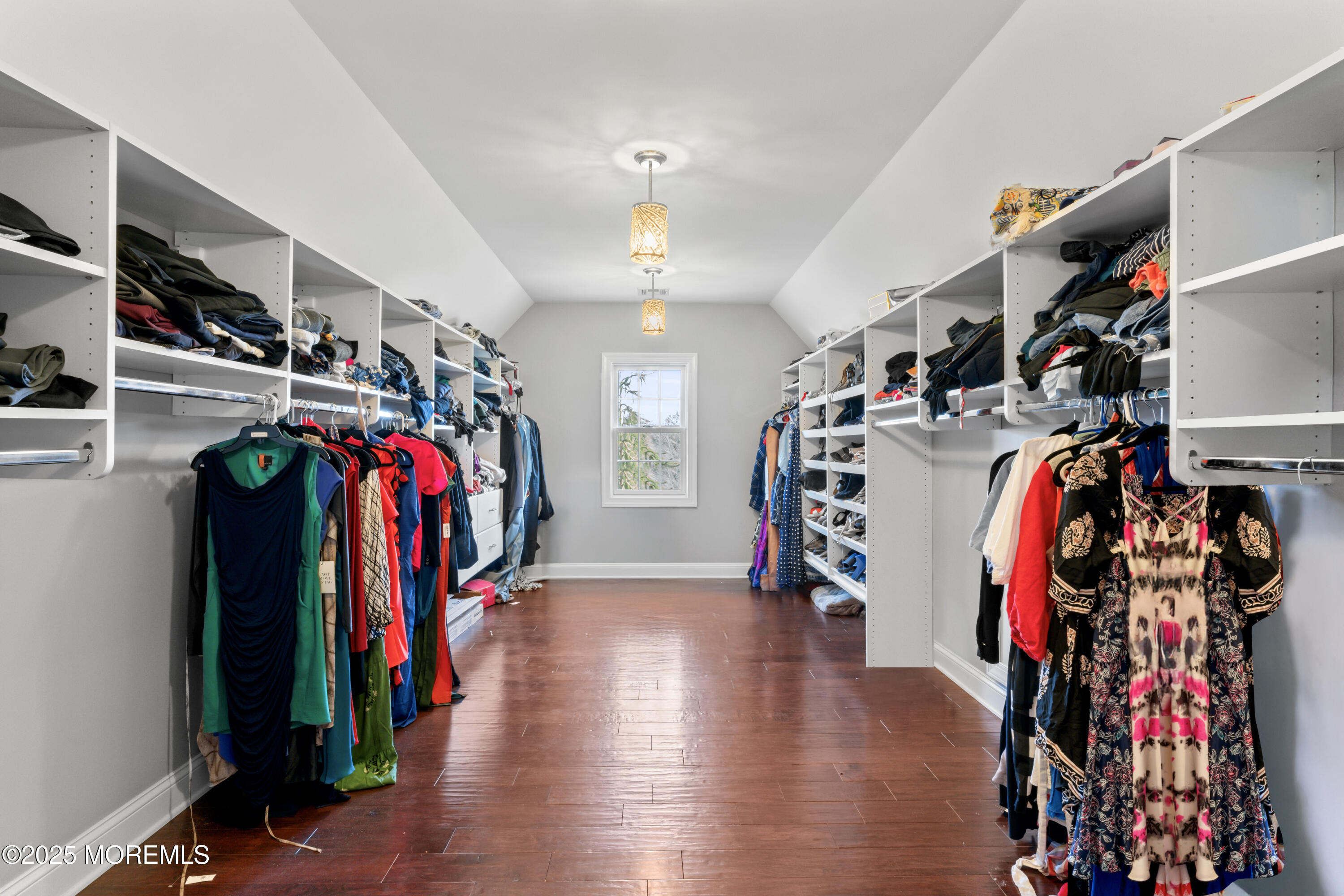 220 Thoroughbred Drive, Freehold, New Jersey image 31