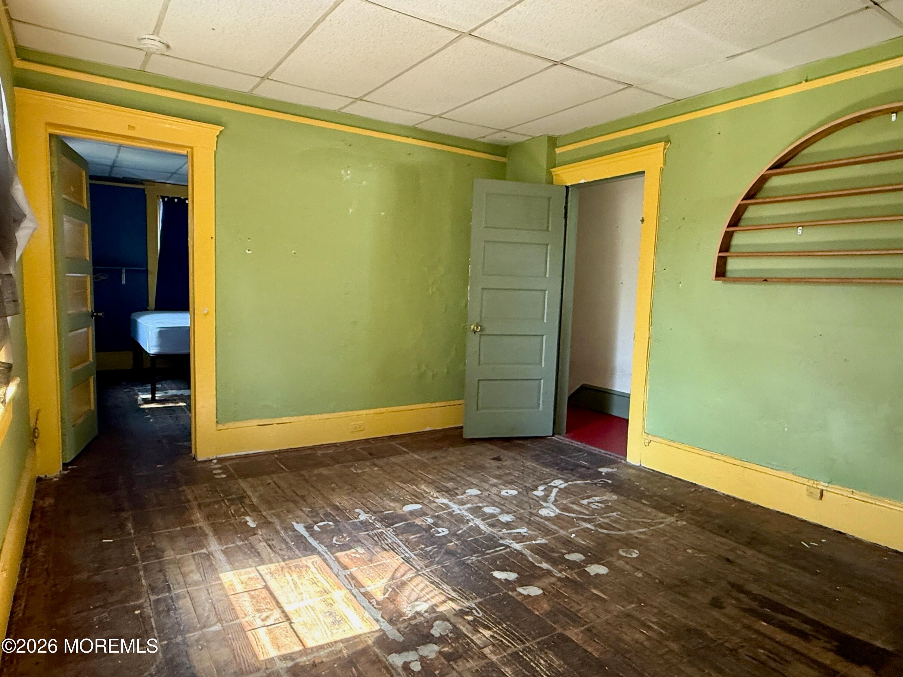 126 De Witt Avenue