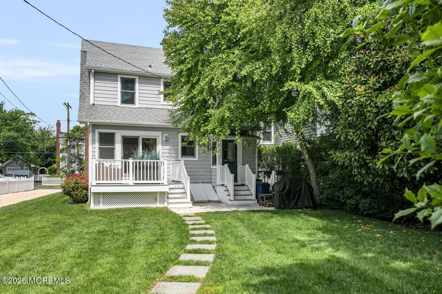 Rumson, New Jersey 07760, United States, 4 Bedrooms Bedrooms, ,2 BathroomsBathrooms,Residential,Active,184136