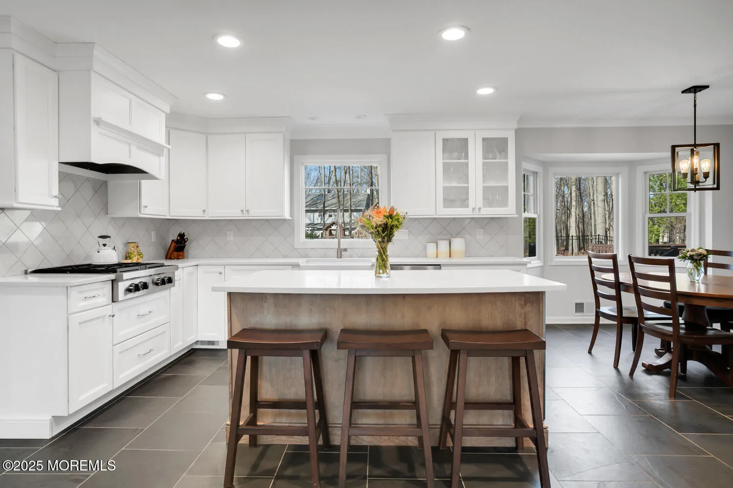 Middletown, New Jersey 07748, United States, 5 Bedrooms Bedrooms, ,4 BathroomsBathrooms,Residential,Pending,102529