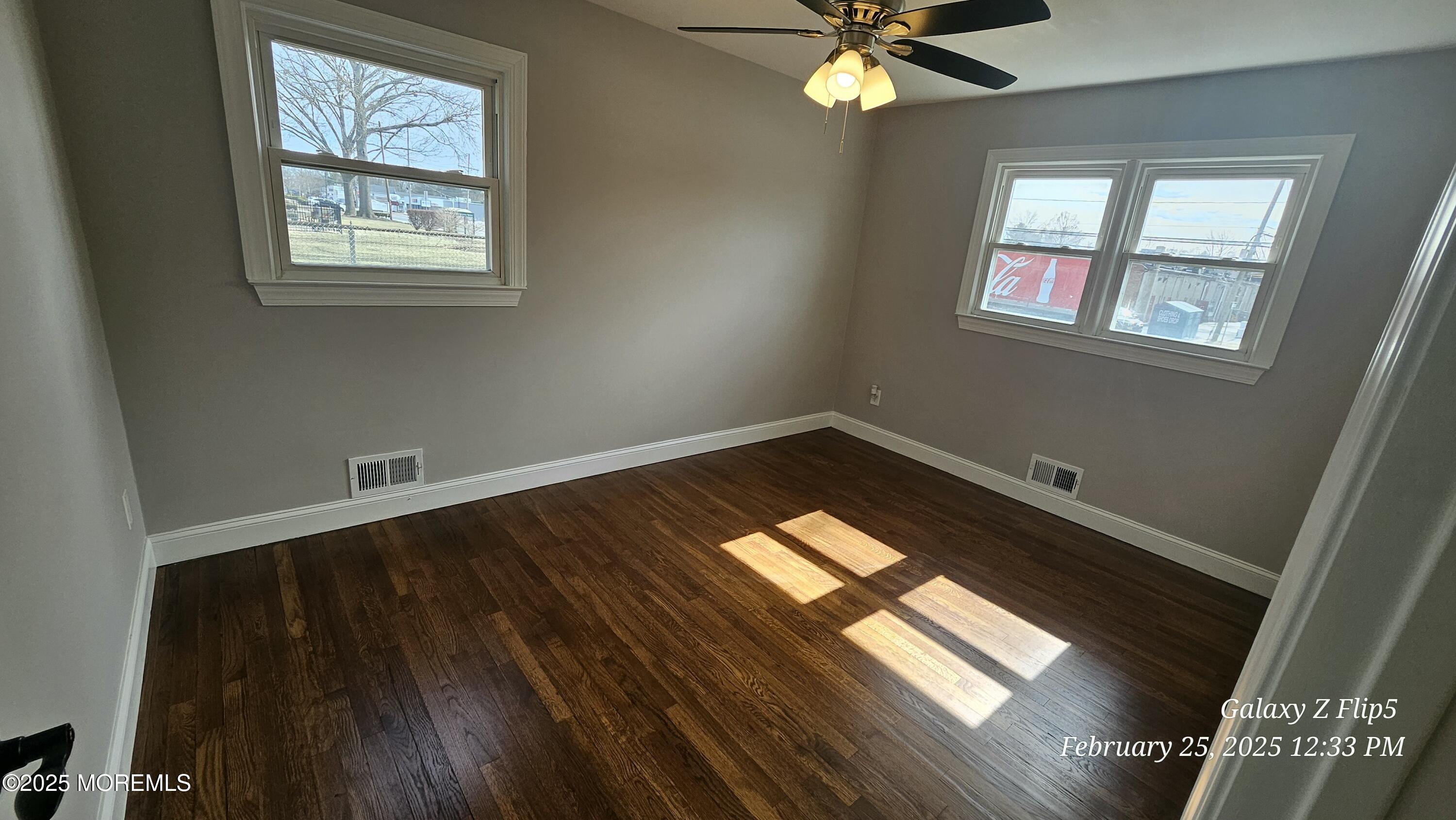 551 Park Avenue, Freehold, New Jersey image 21