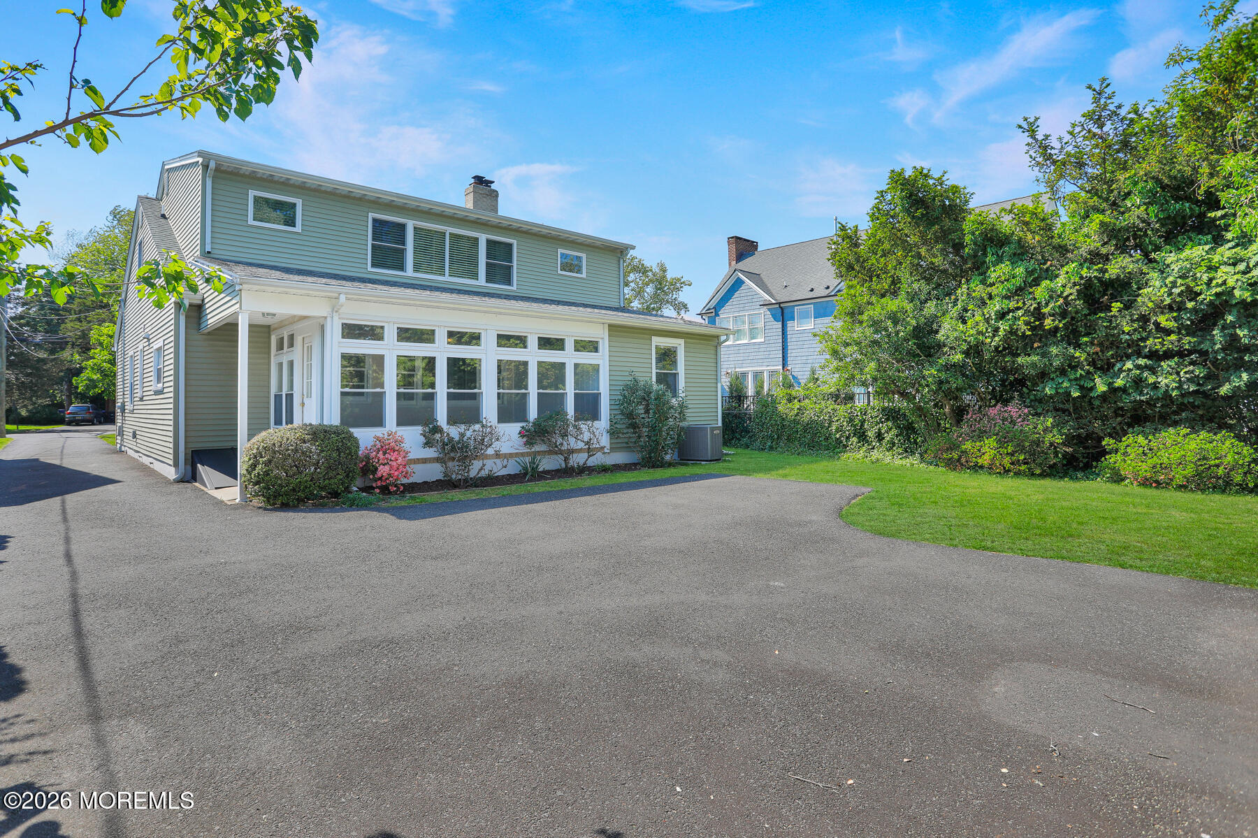 304 8th Avenue