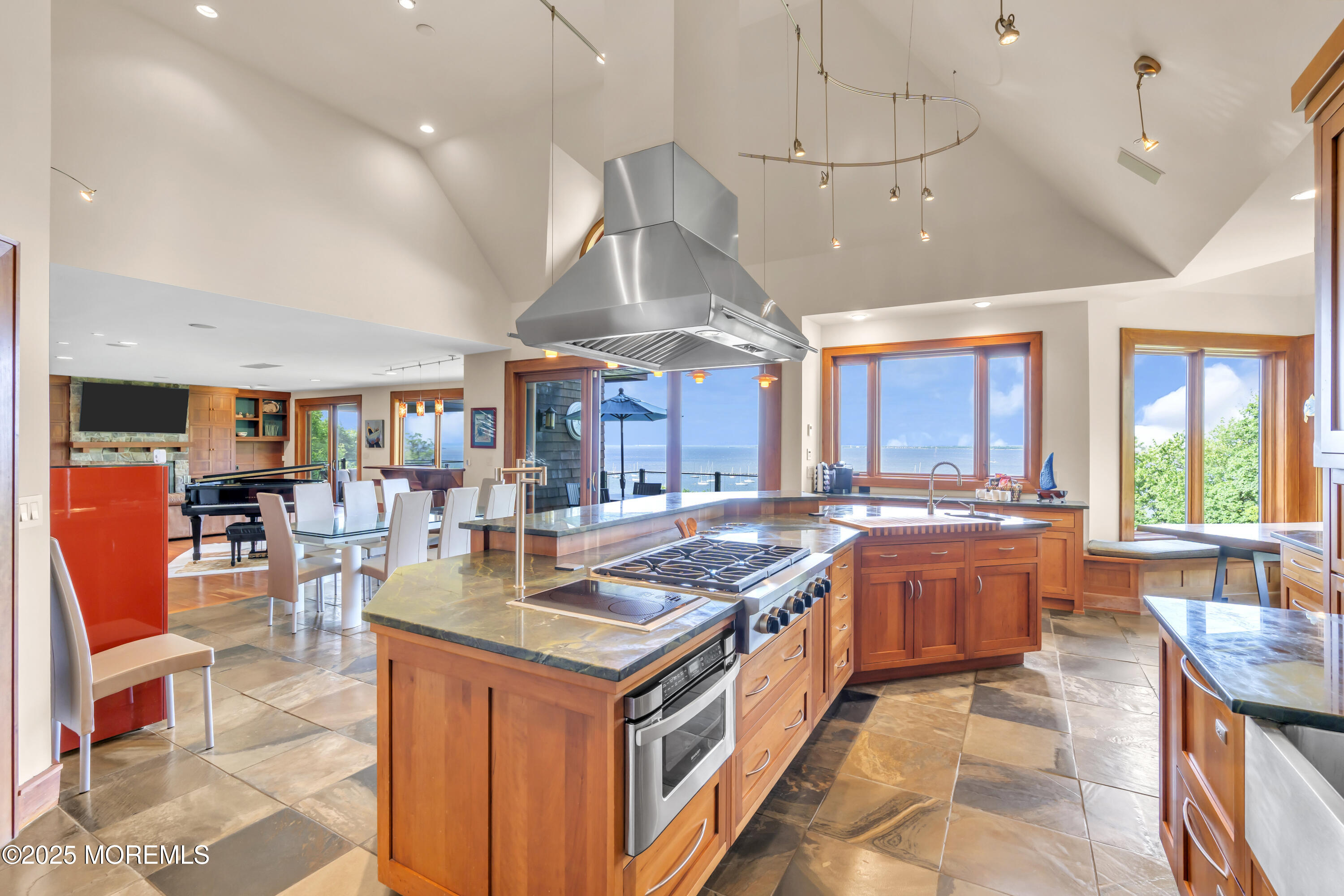 154 Ocean Boulevard, Atlantic Highlands, New Jersey image 26