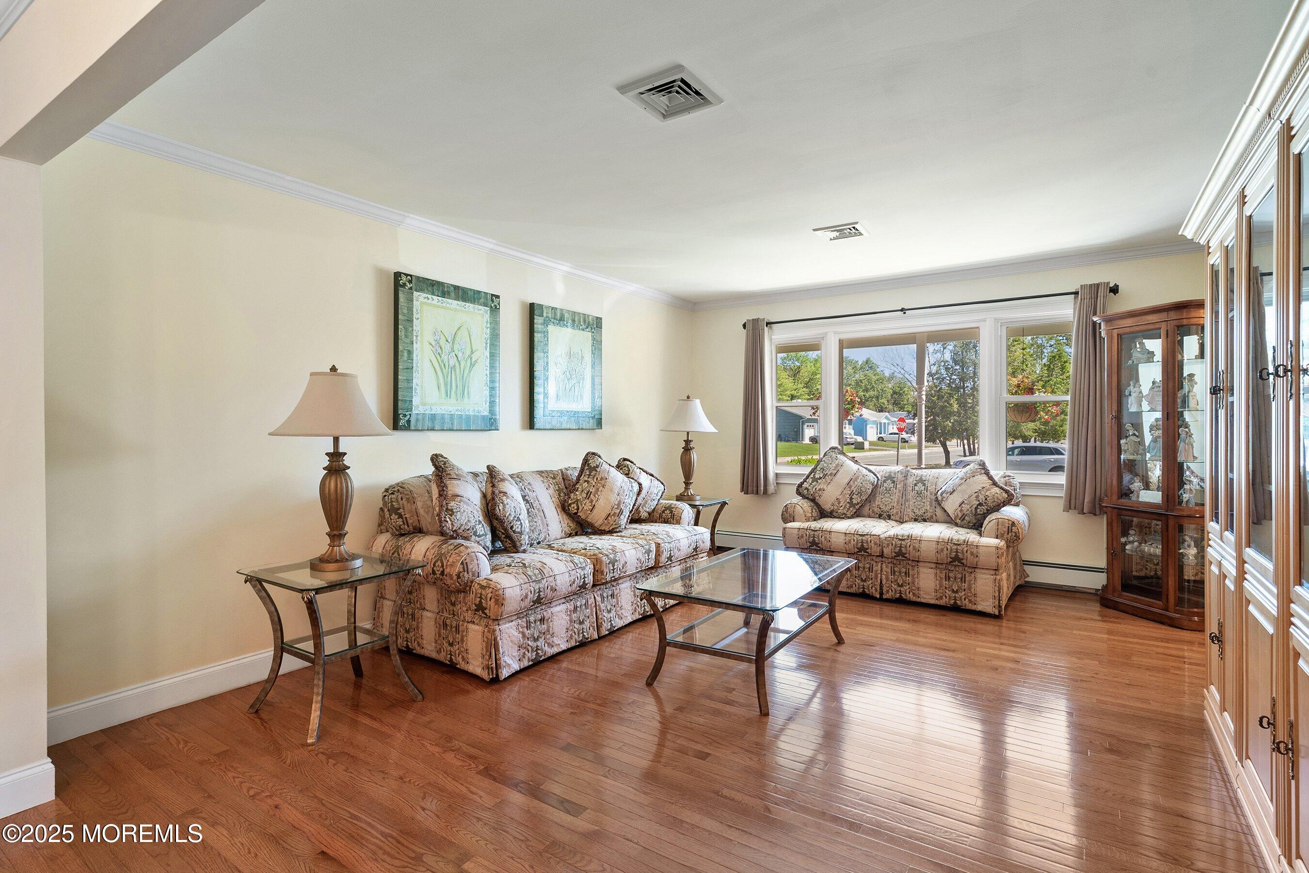 13 Cobham Court, Toms River, New Jersey image 10