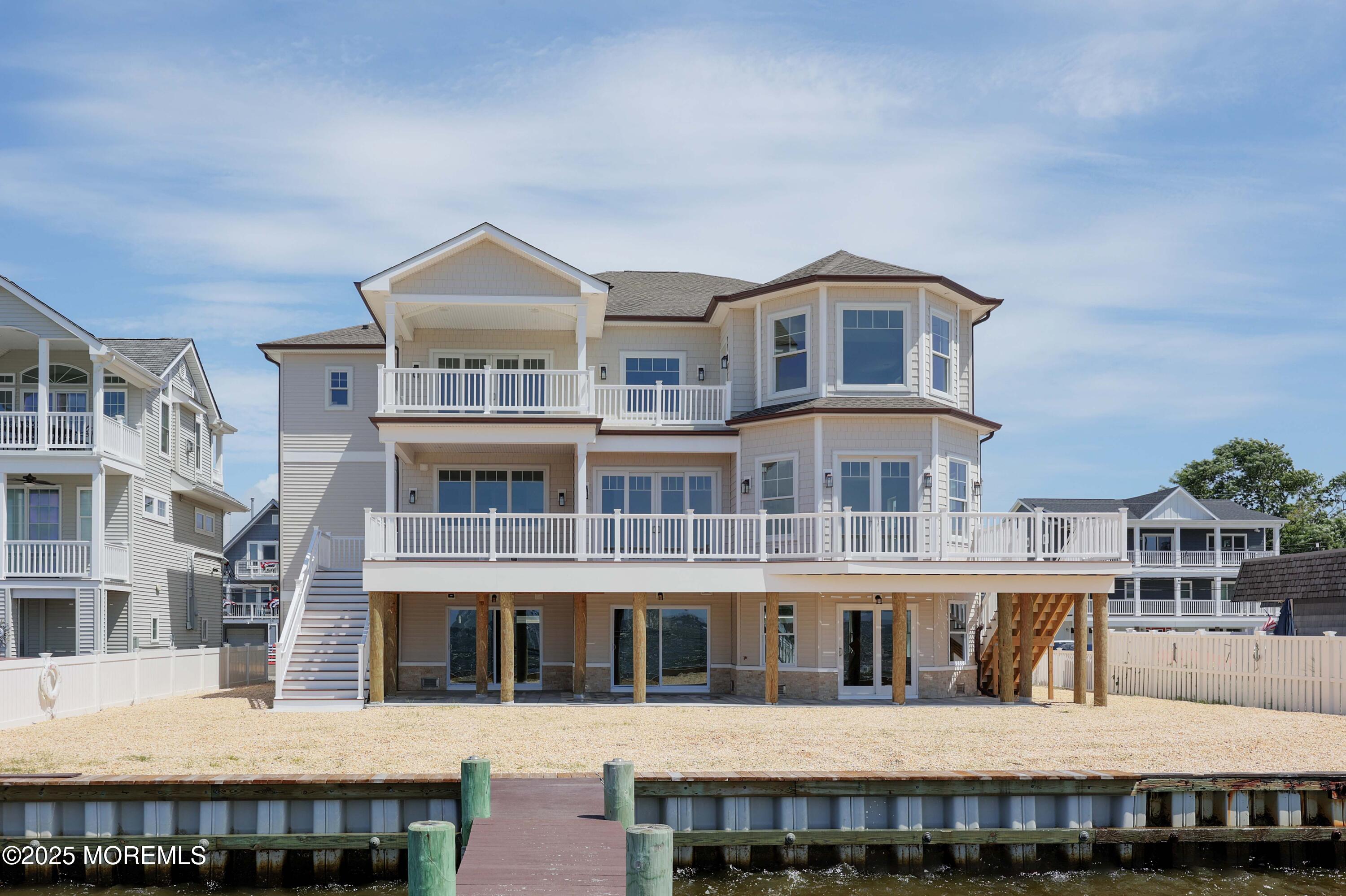 39 Bay Shore Drive