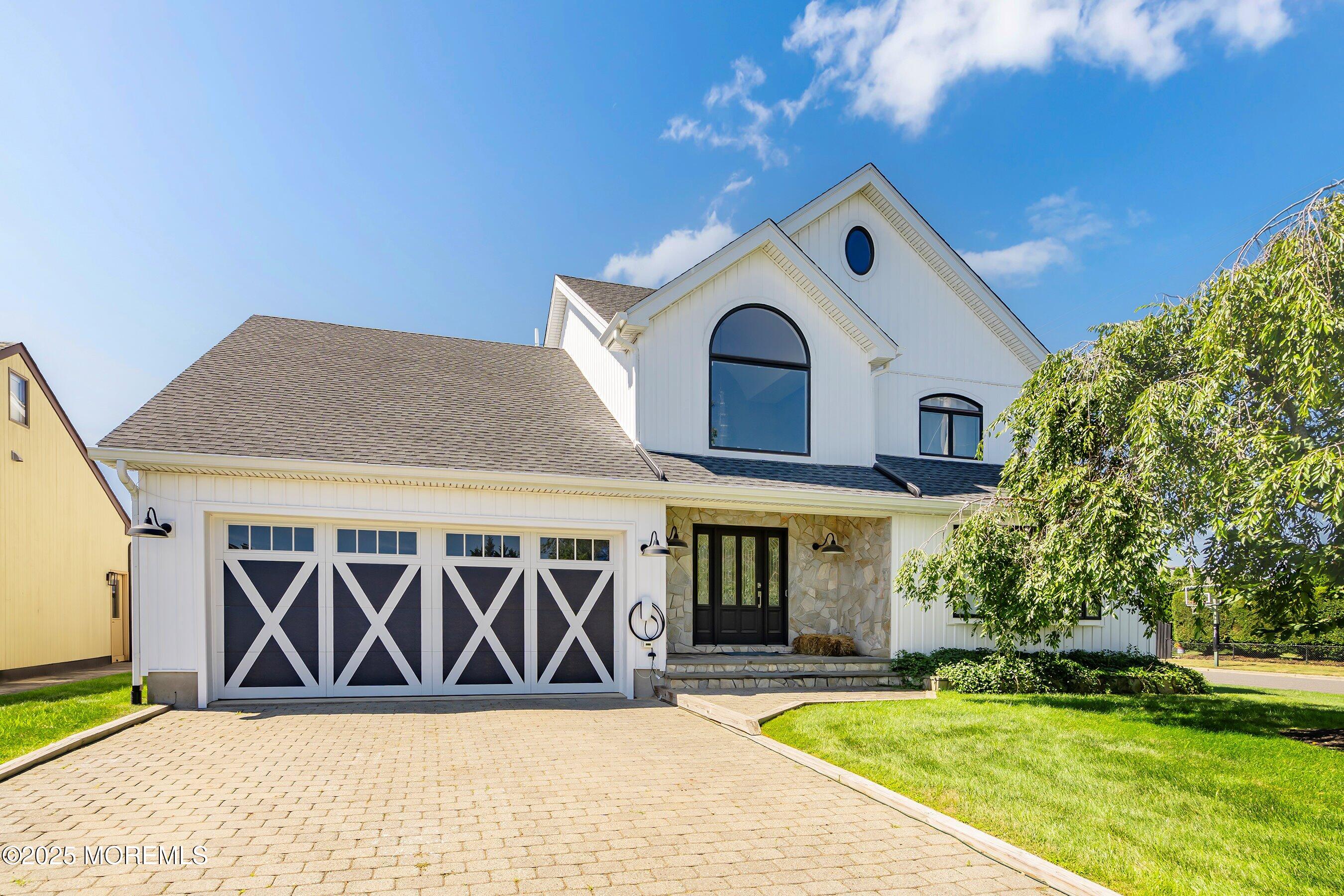 1615 Calamus Place