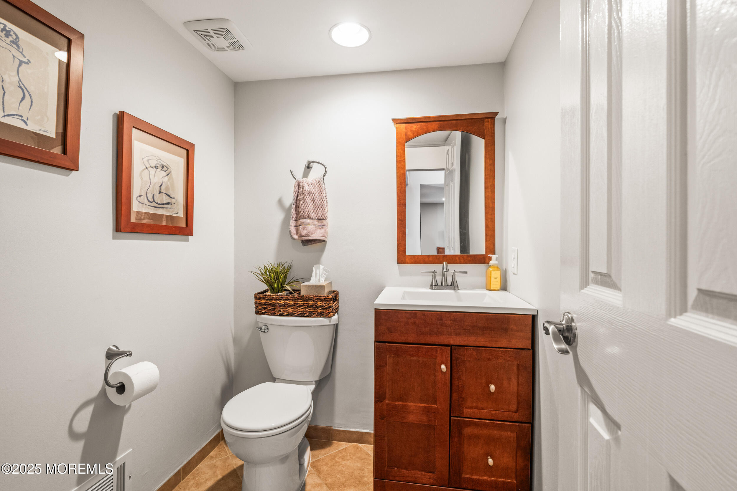 30 Spruce Hollow Drive, Howell, New Jersey image 30