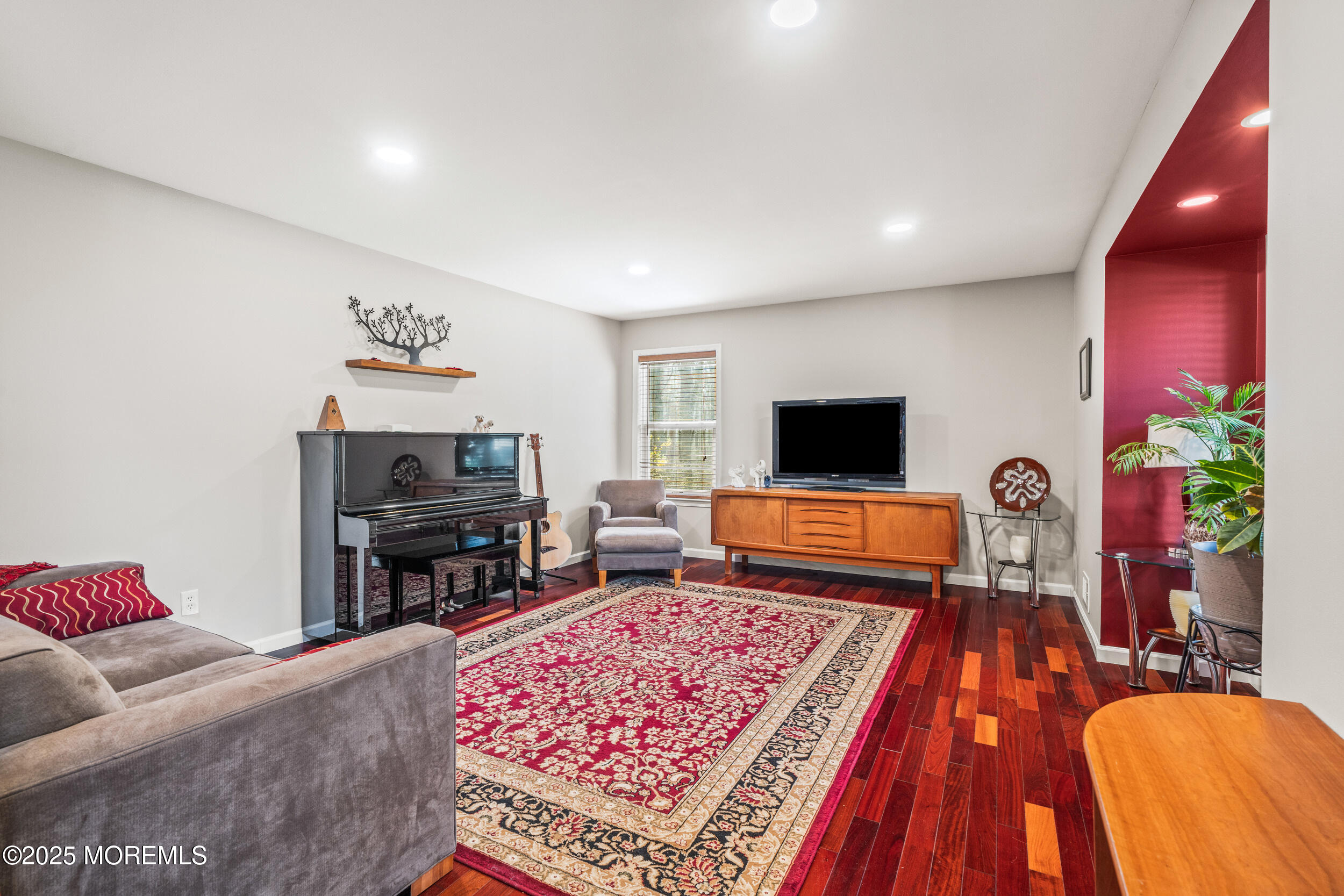 30 Spruce Hollow Drive, Howell, New Jersey image 14