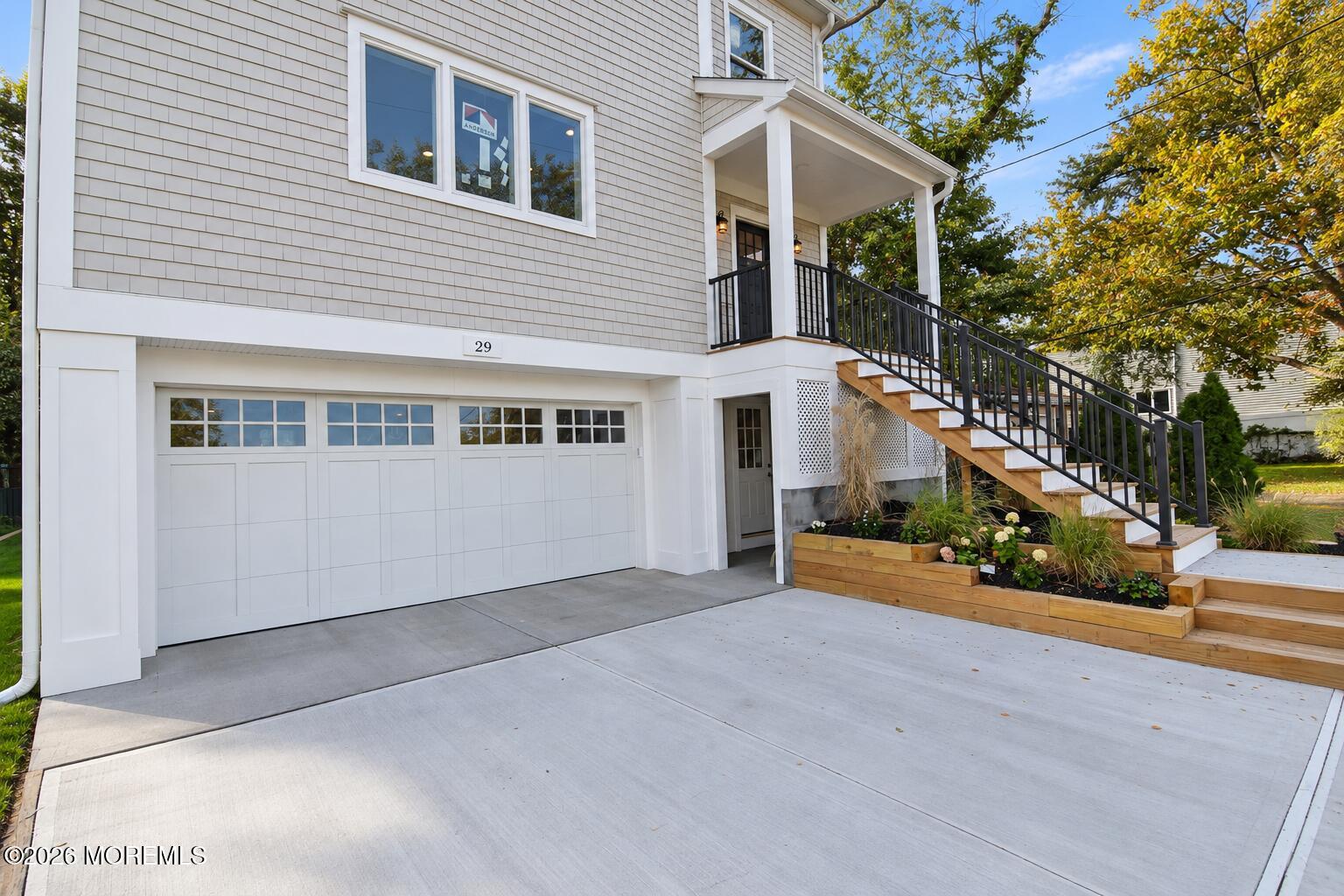 29 Carter Avenue