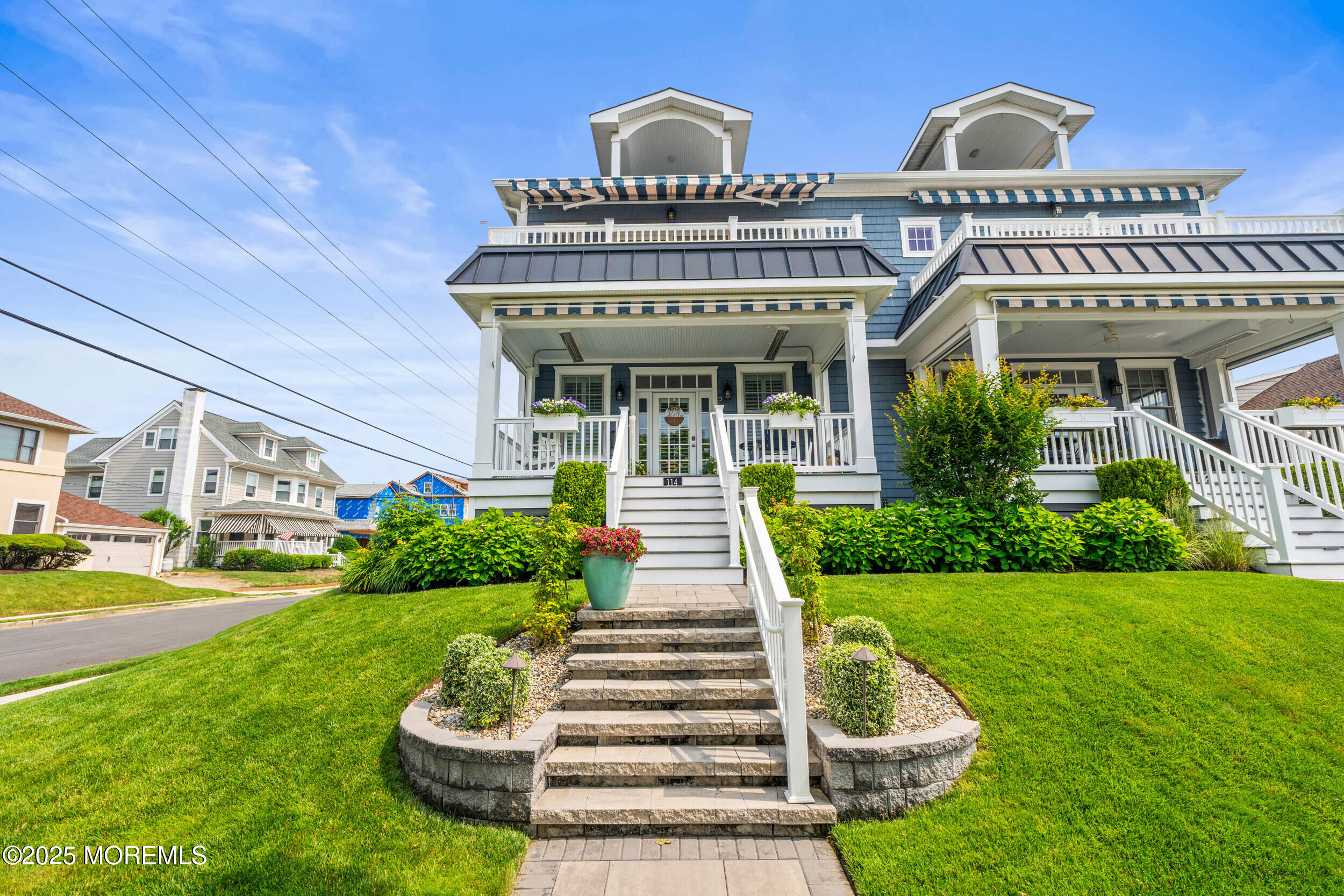 114 3rd Avenue