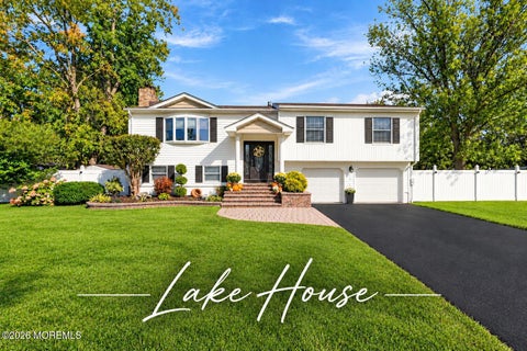 Photo of 427 Valley Way, Brick, NJ 08723 (MLS # 22632501)