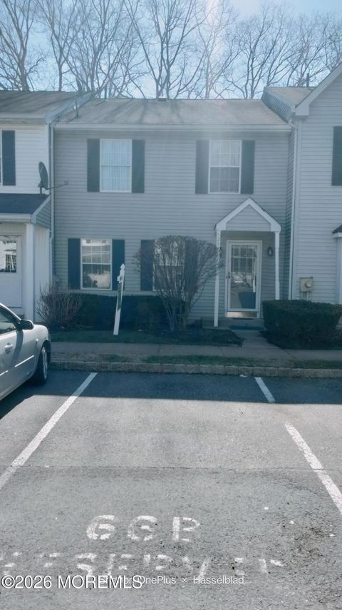 525 Davids Court lakewood Lakewood NJ 08701