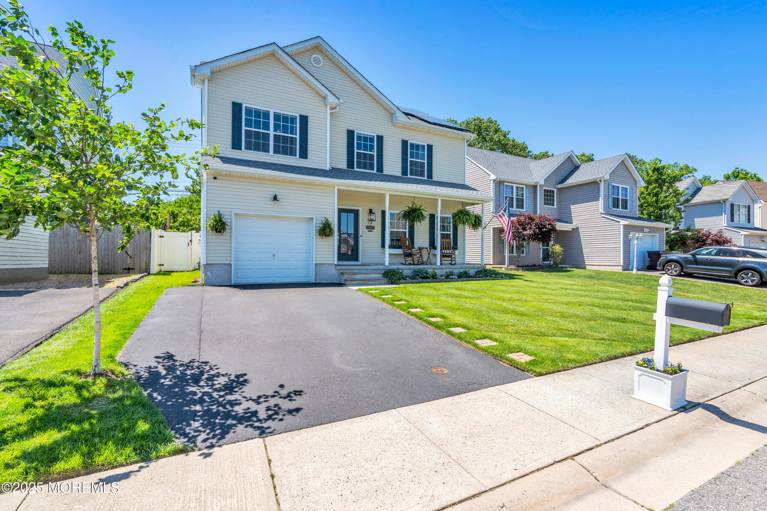 28 Dolphin Circle, Bayville, New Jersey image 2