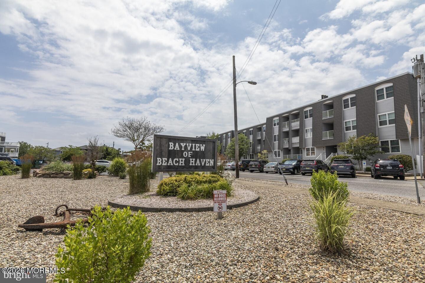 310 Southwest Avenue E1