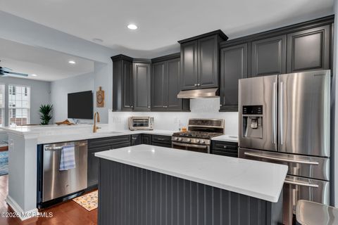 Condo For Sale - 101 Spirit Way #301<br/> Ocean County, Brick, NJ 08723