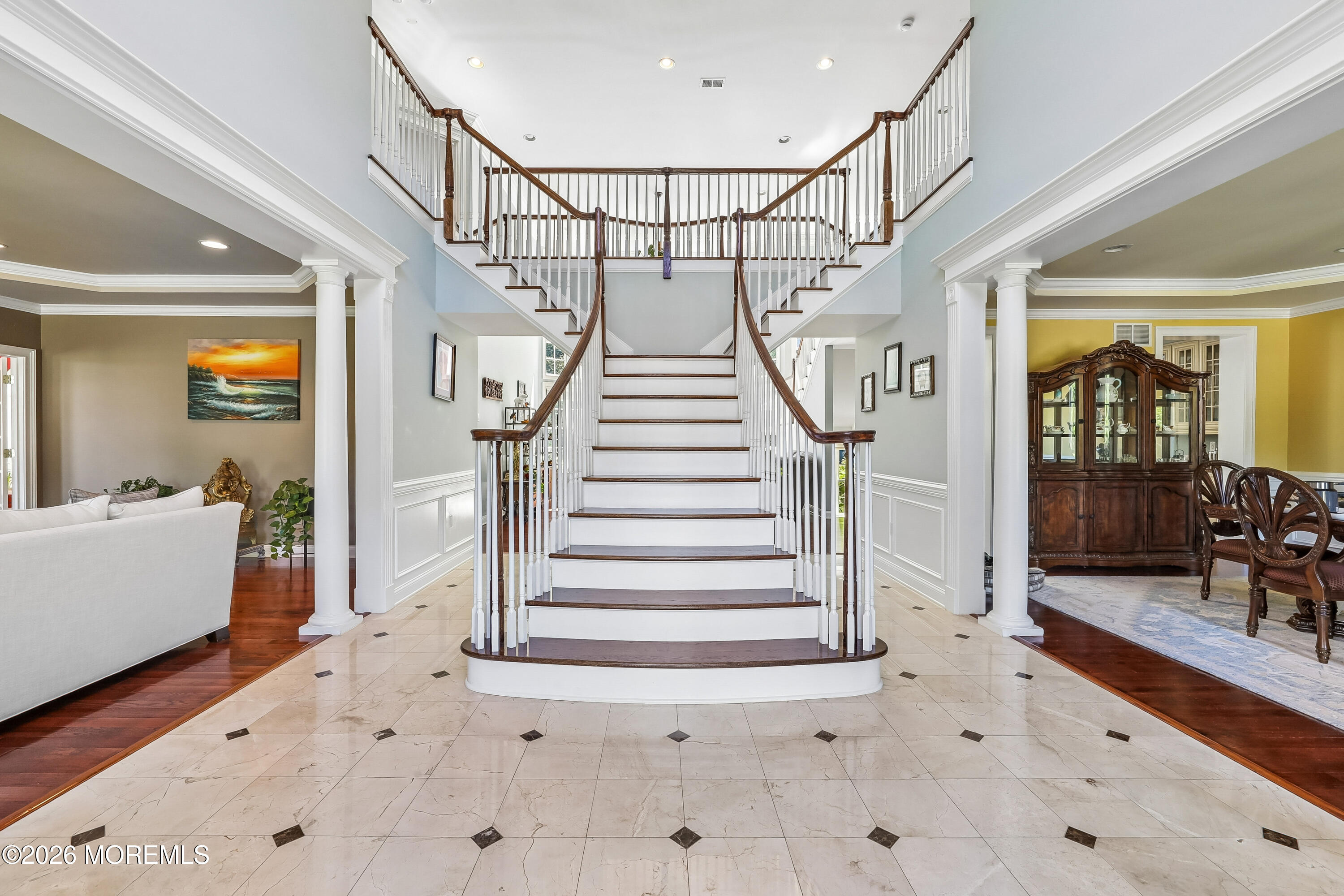 15 Livingston Court